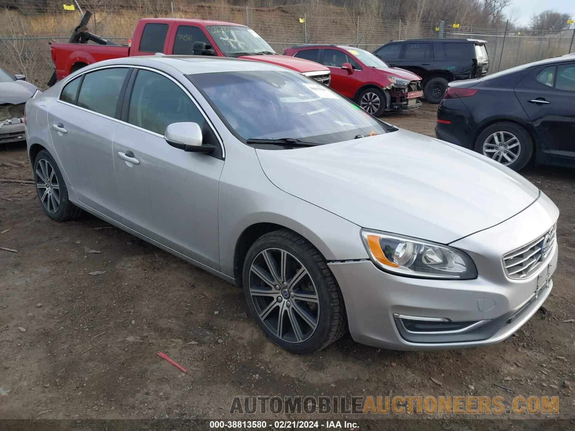 LYV402TK5JB171325 VOLVO S60 INSCRIPTION 2018