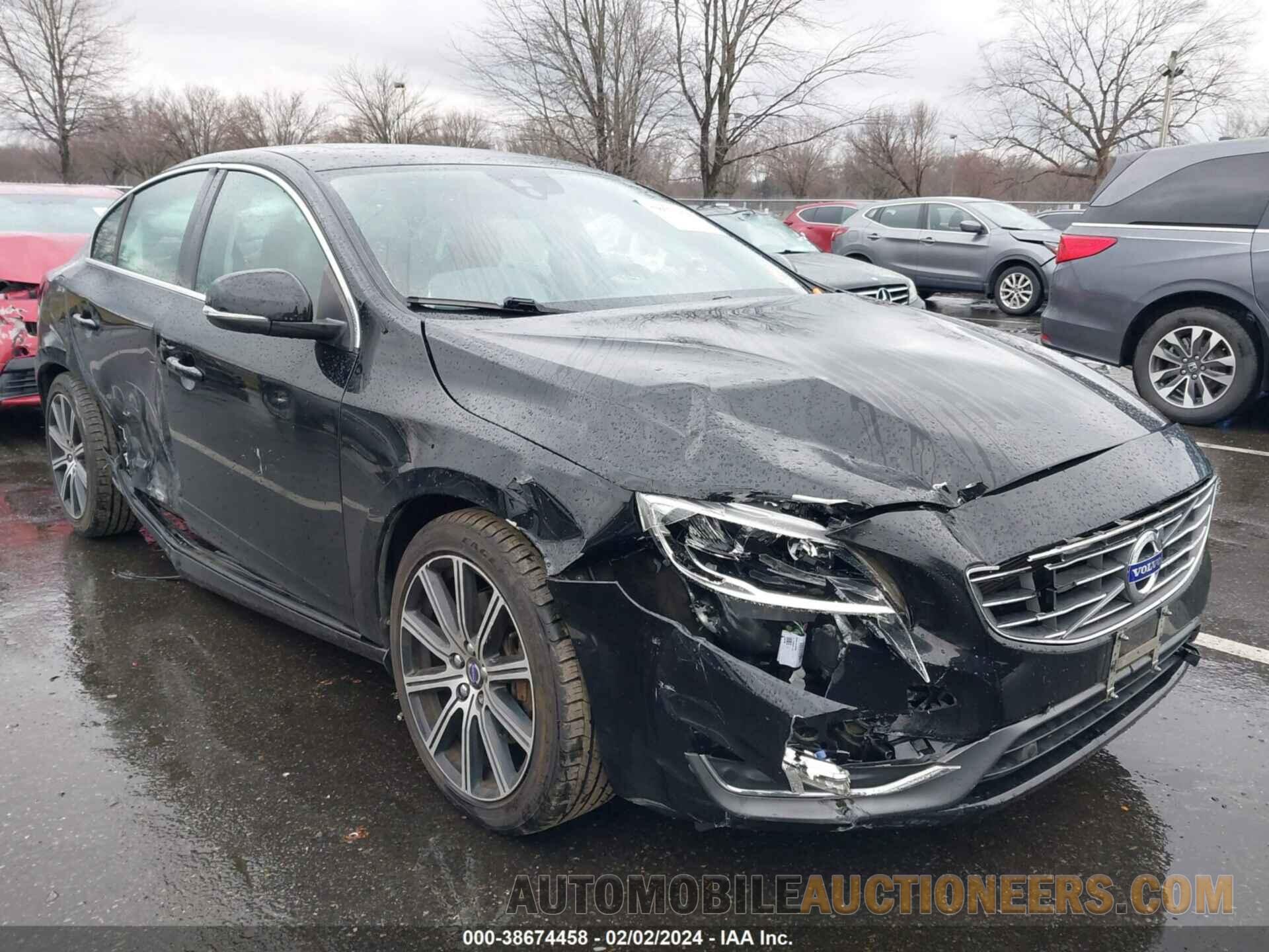 LYV402TK6HB195059 VOLVO S60 INSCRIPTION 2017