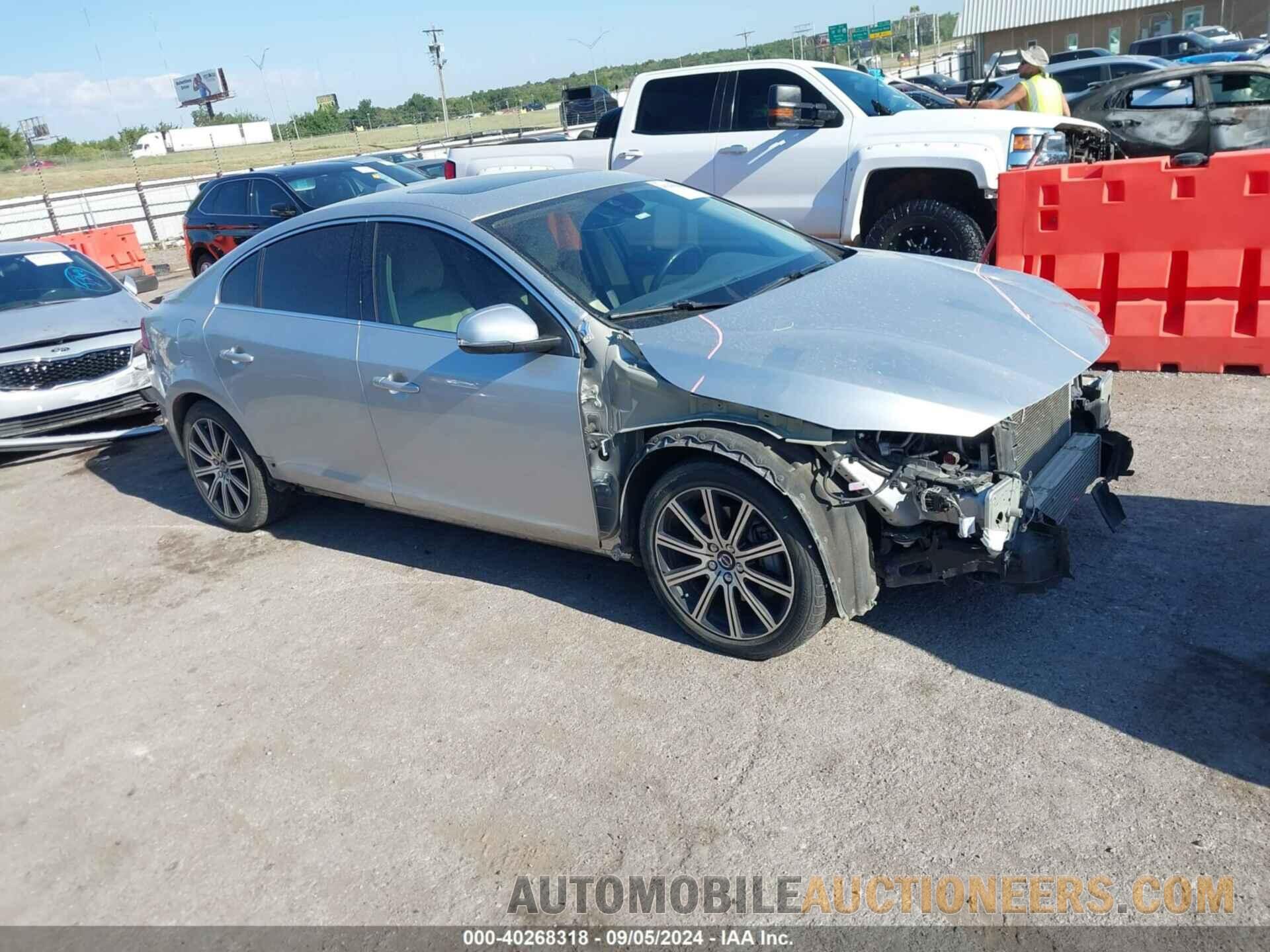 LYV402TK6JB165338 VOLVO S60 INSCRIPTION 2018