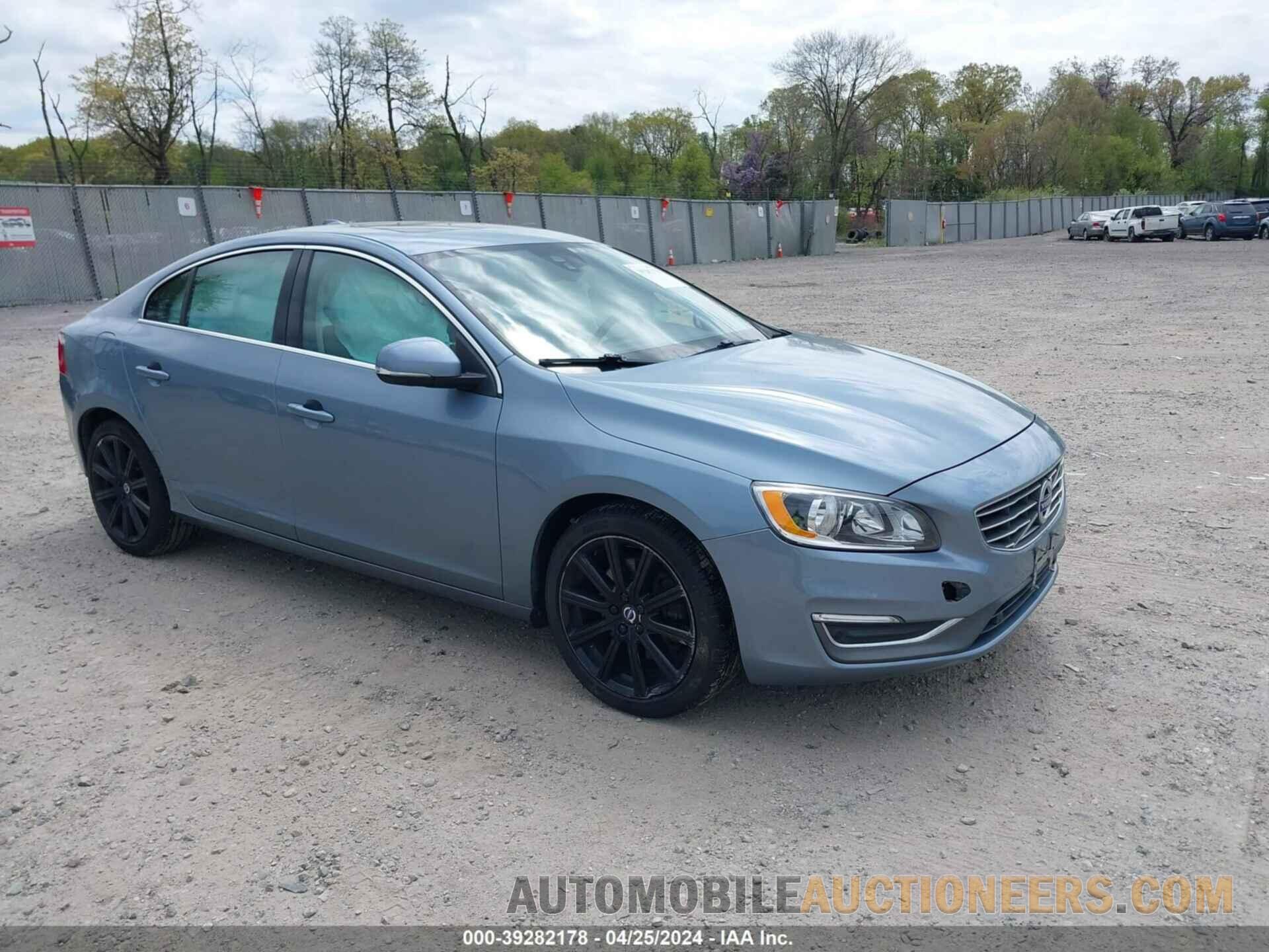 LYV402TK7HB196205 VOLVO S60 INSCRIPTION 2017