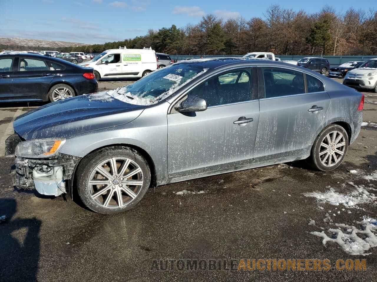 LYV402TK8HB125689 VOLVO S60 2017