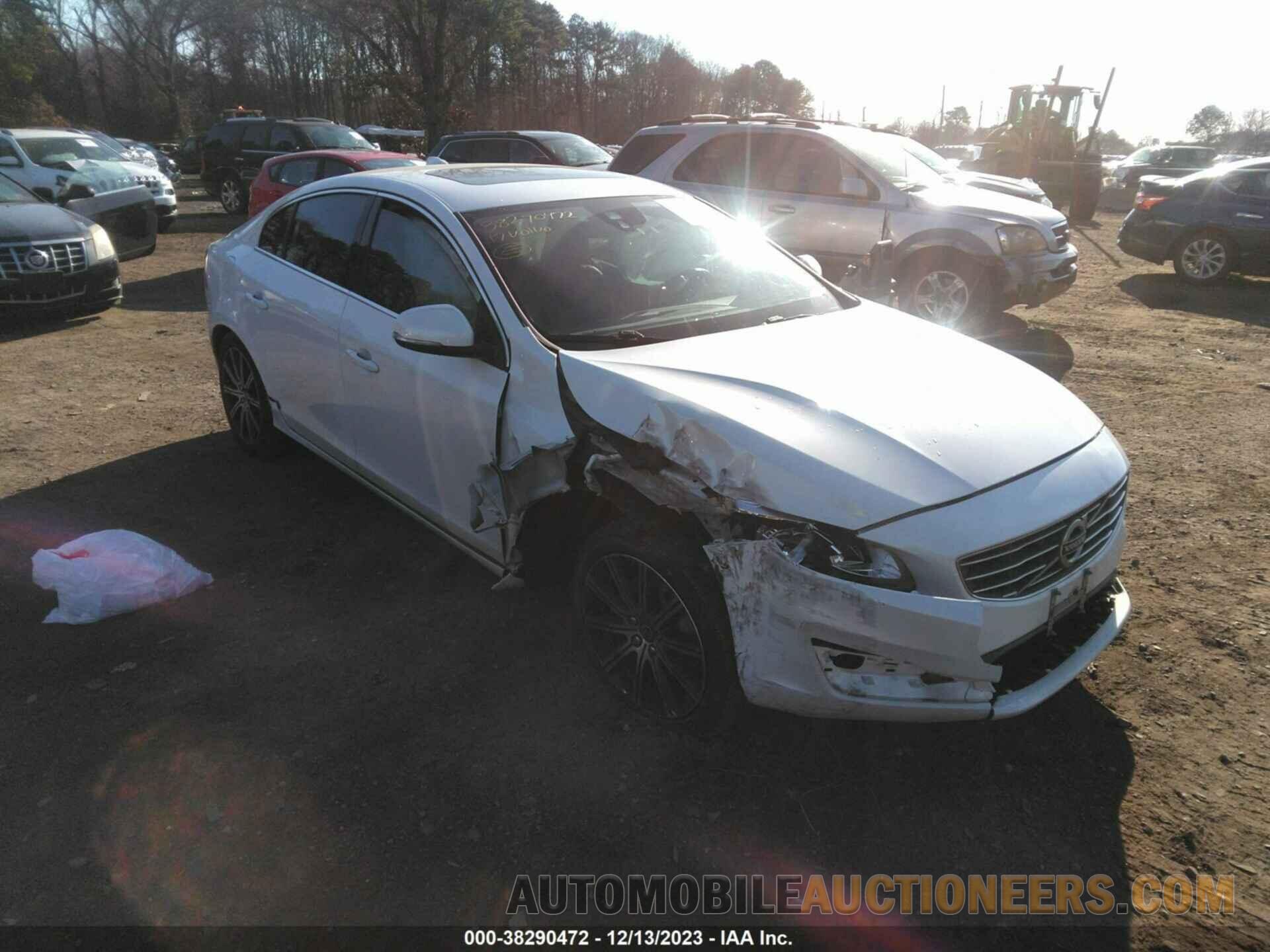 LYV402TK8HB136577 VOLVO S60 2017