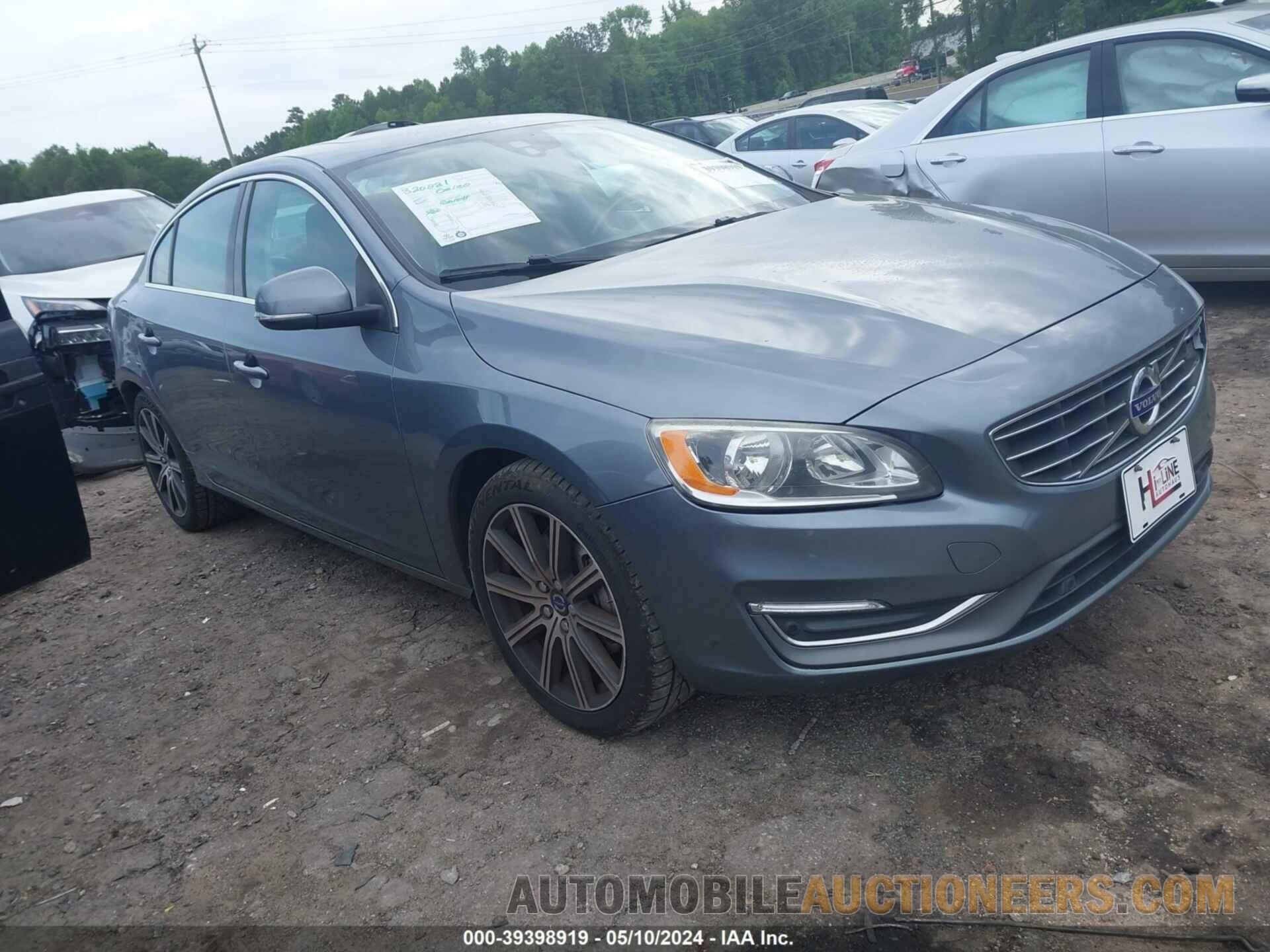 LYV402TK8HB155386 VOLVO S60 2017