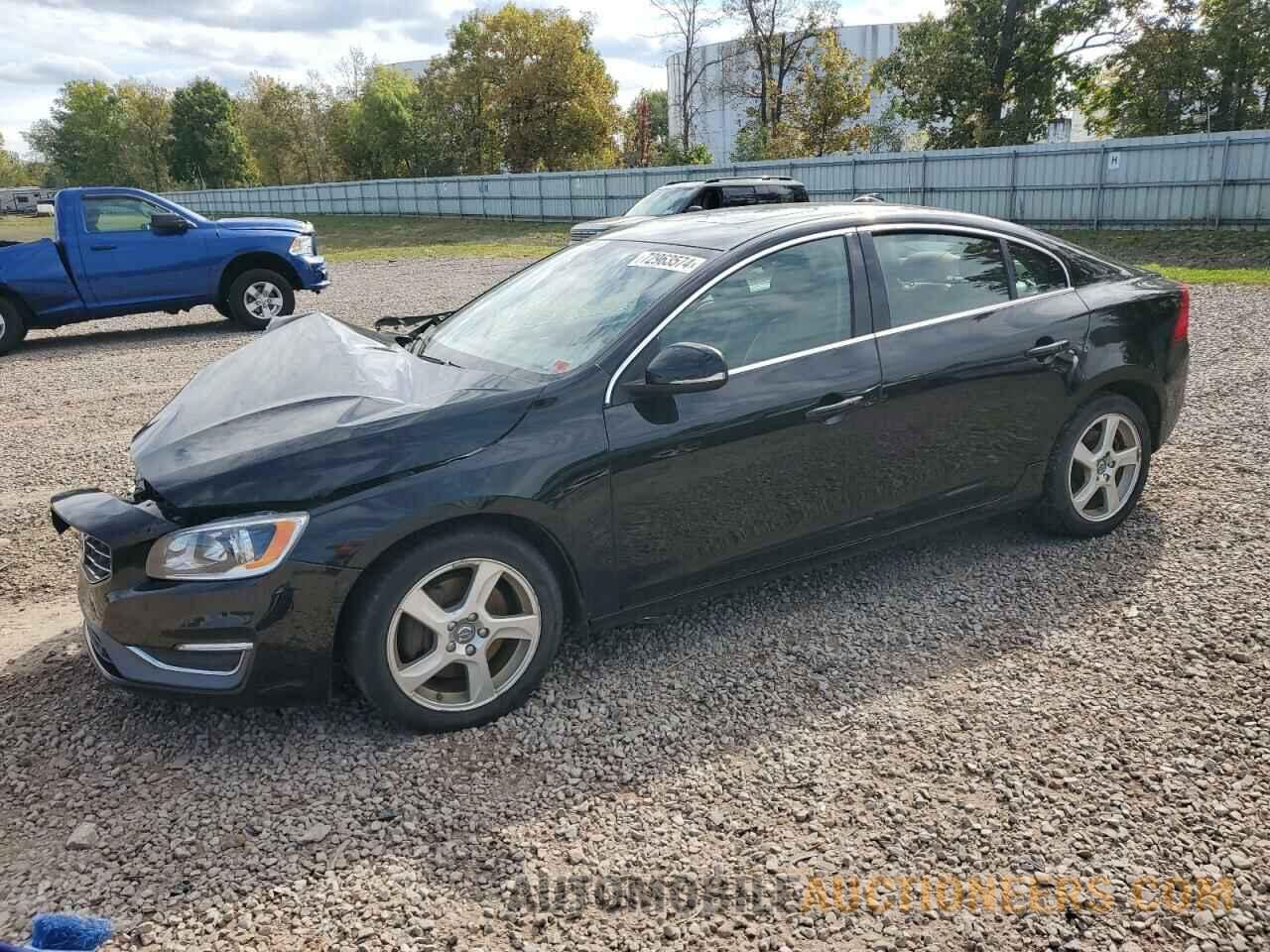 LYV402TK8HB195645 VOLVO S60 2017