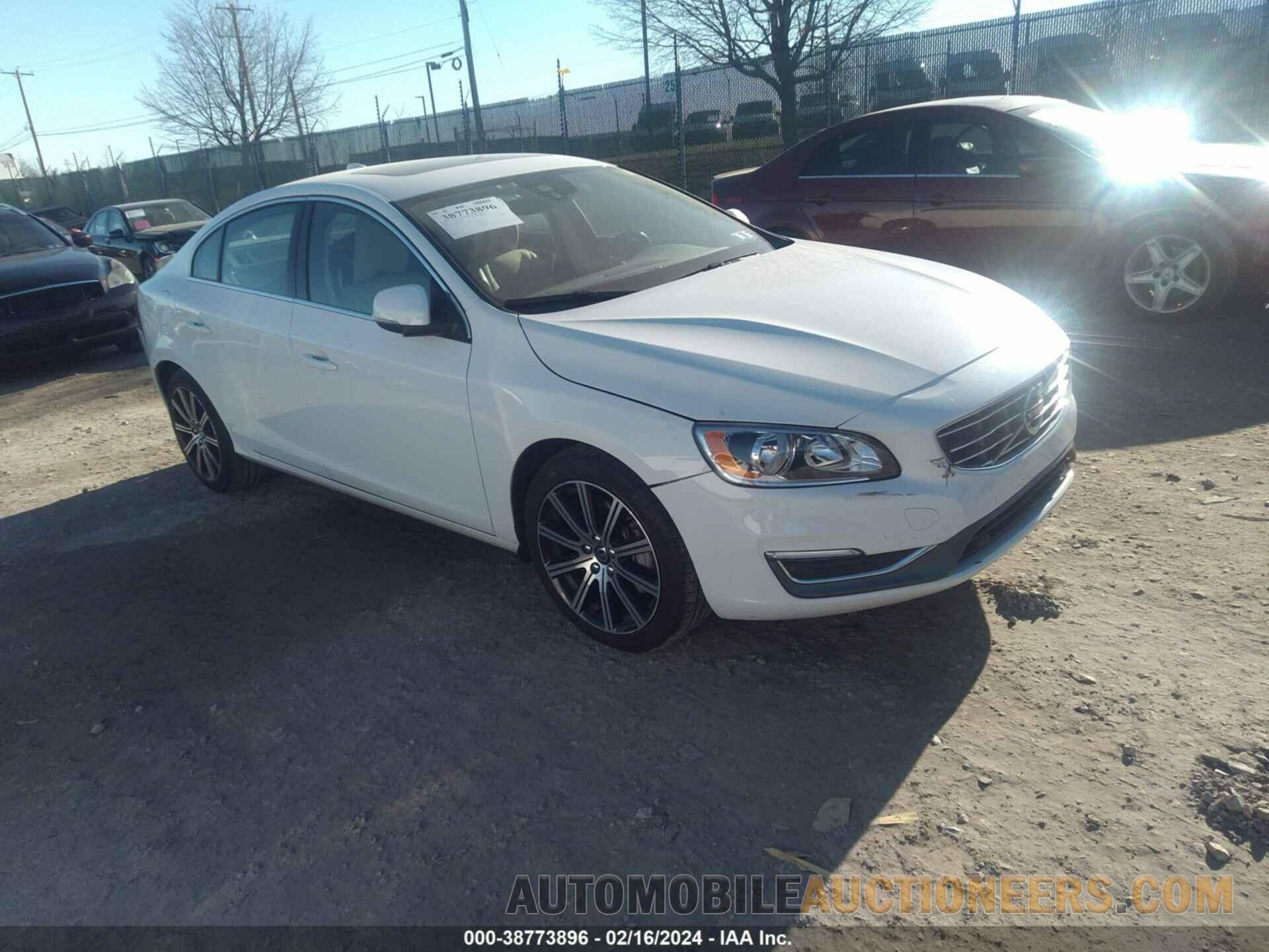 LYV402TK9JB172803 VOLVO S60 INSCRIPTION 2018