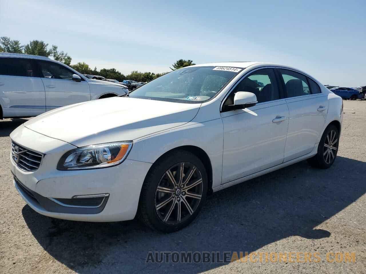 LYV402TK9JB174325 VOLVO S60 2018