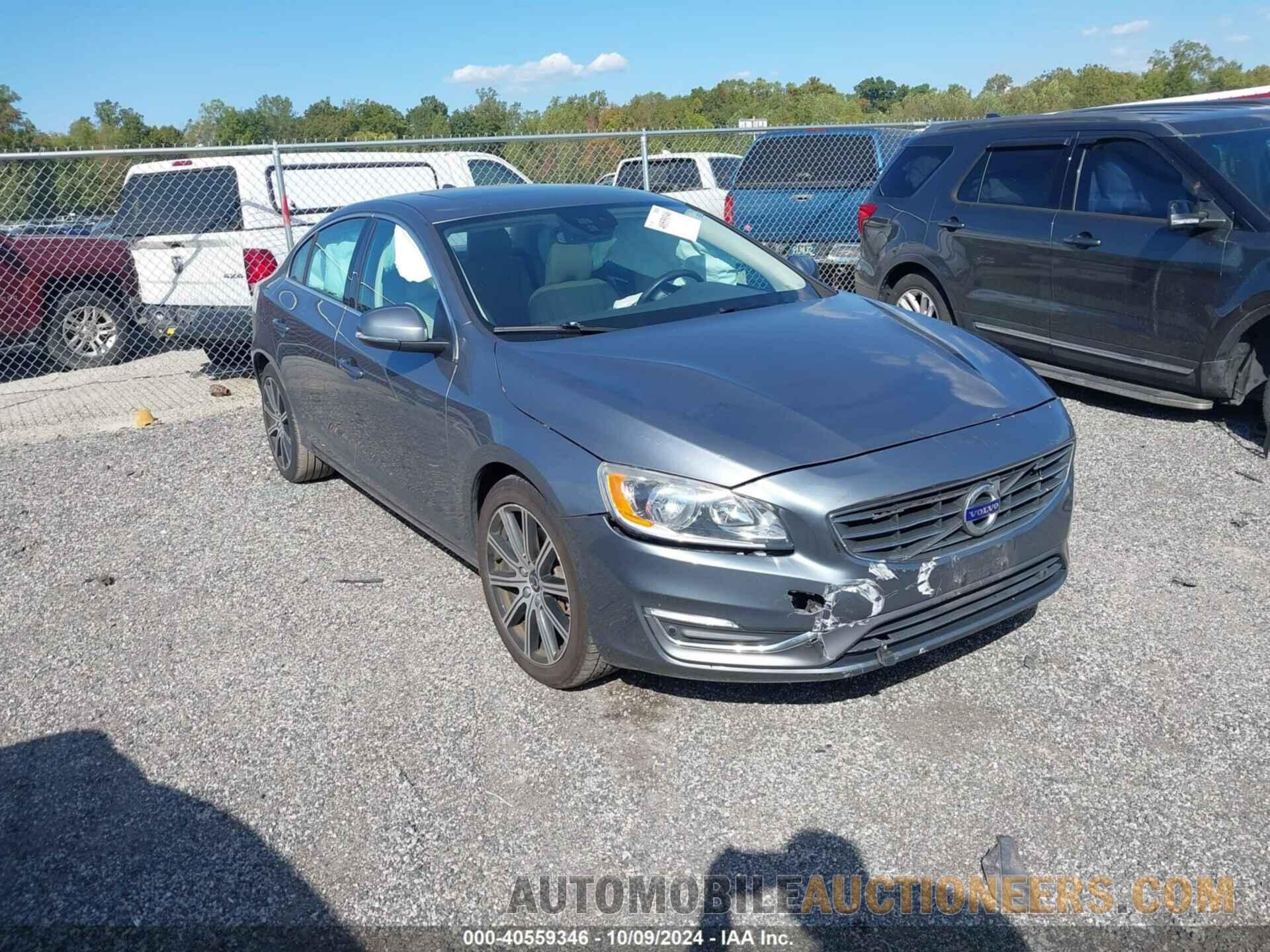 LYV402TKXHB152585 VOLVO S60 INSCRIPTION 2017