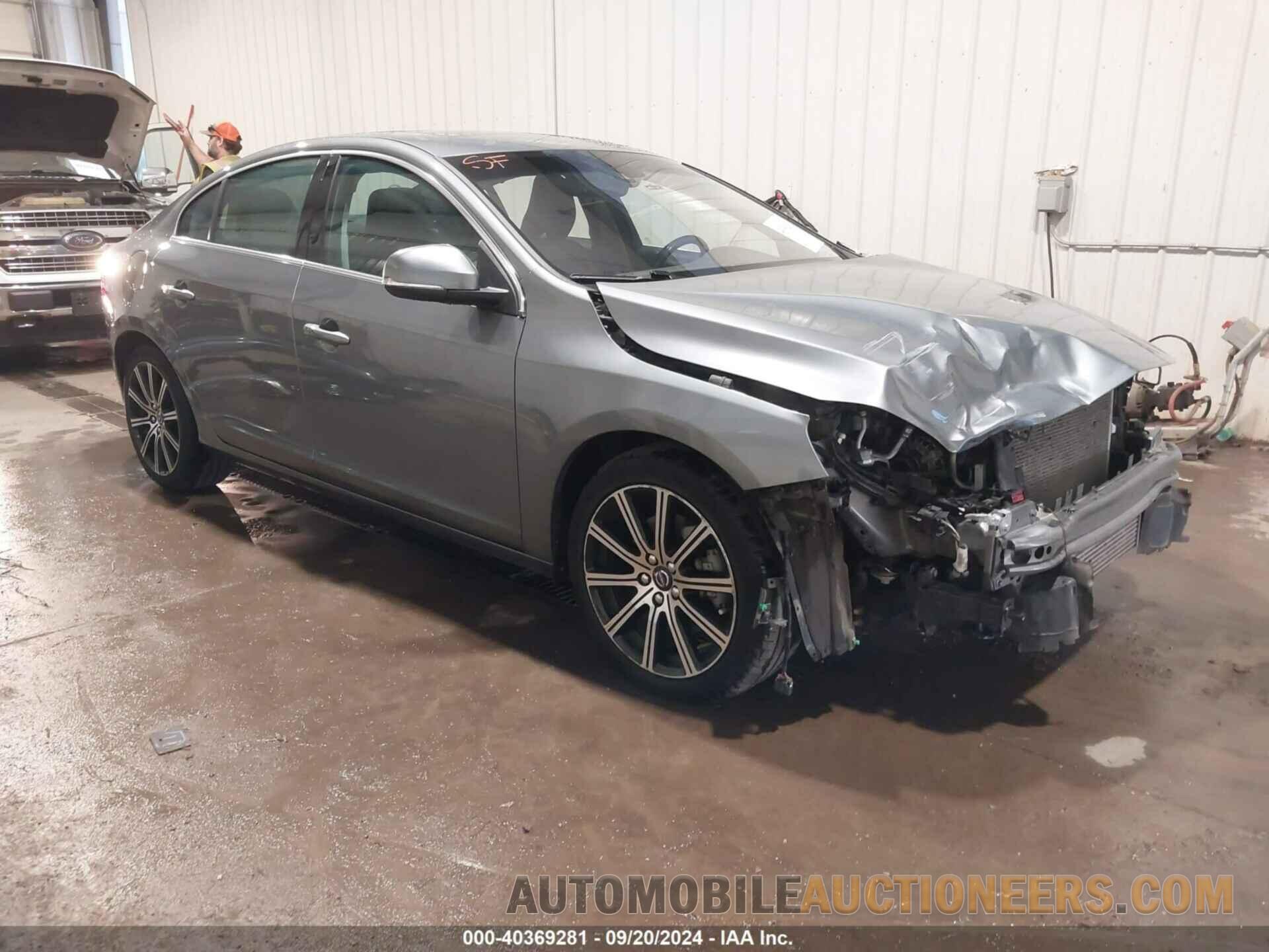 LYV402TKXJB161308 VOLVO S60 INSCRIPTION 2018