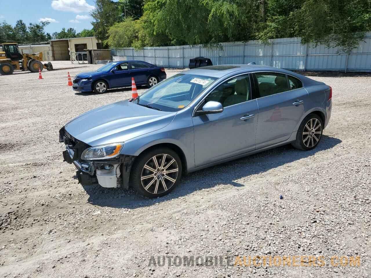 LYV402TMXHB137926 VOLVO S60 2017