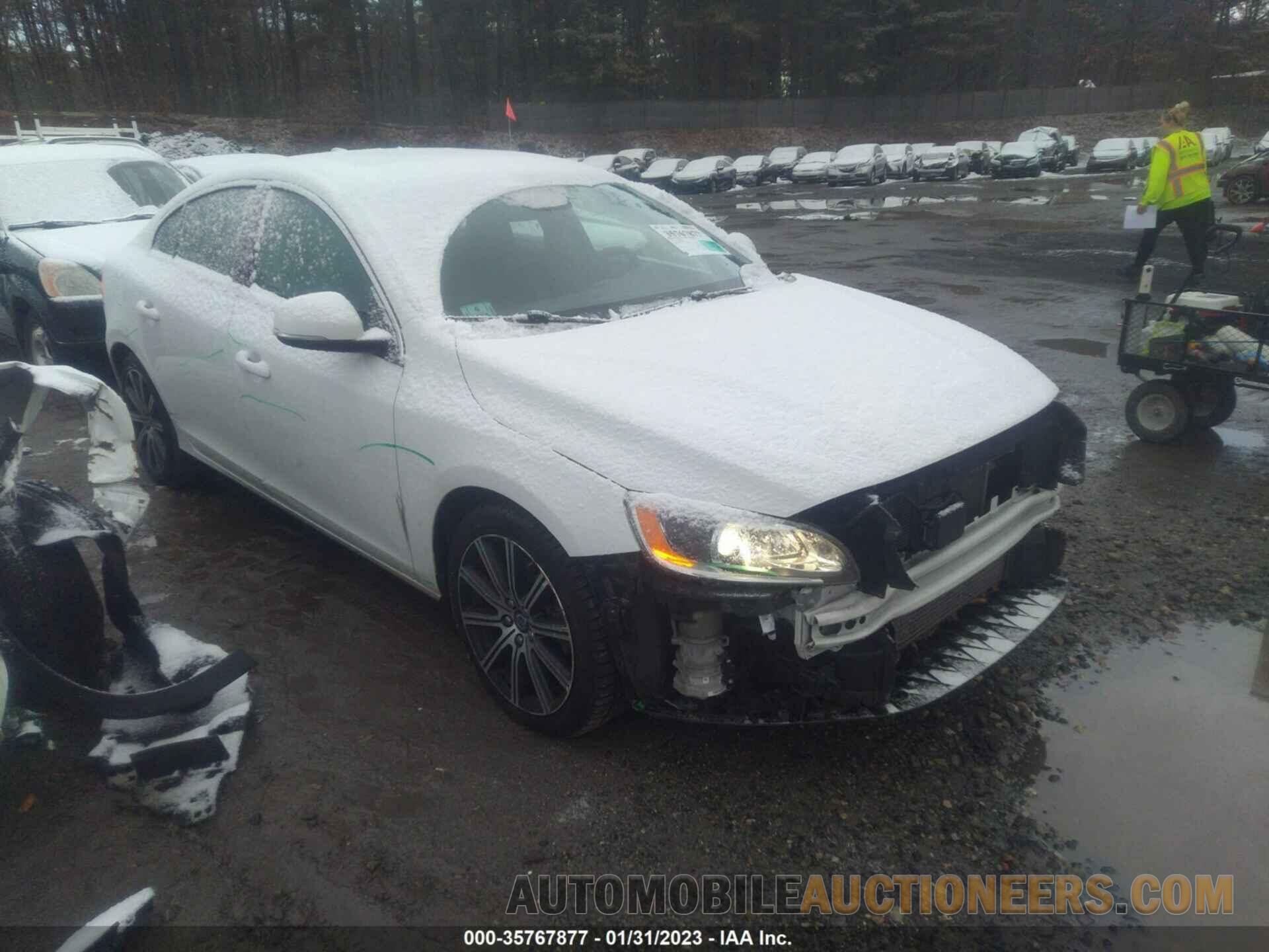 LYV612TM1GB096350 VOLVO S60 INSCRIPTION 2016