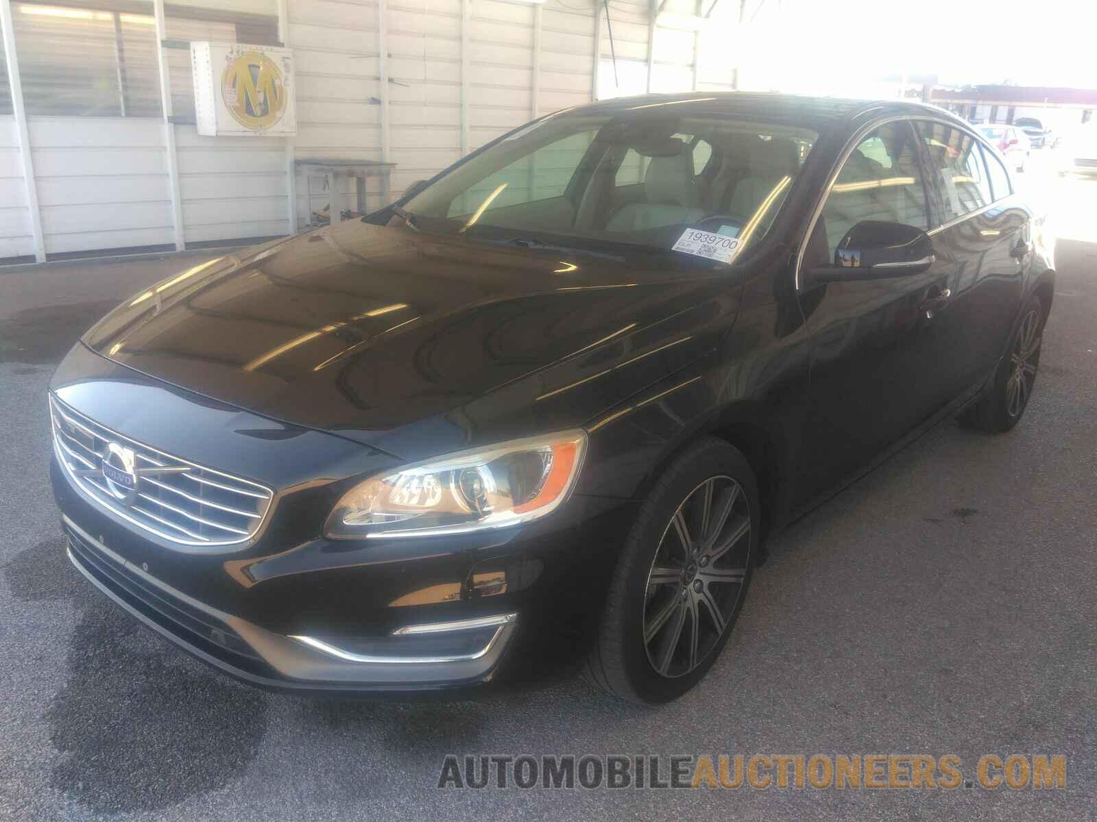 LYV612TMXGB089610 Volvo S60 Inscription 2016