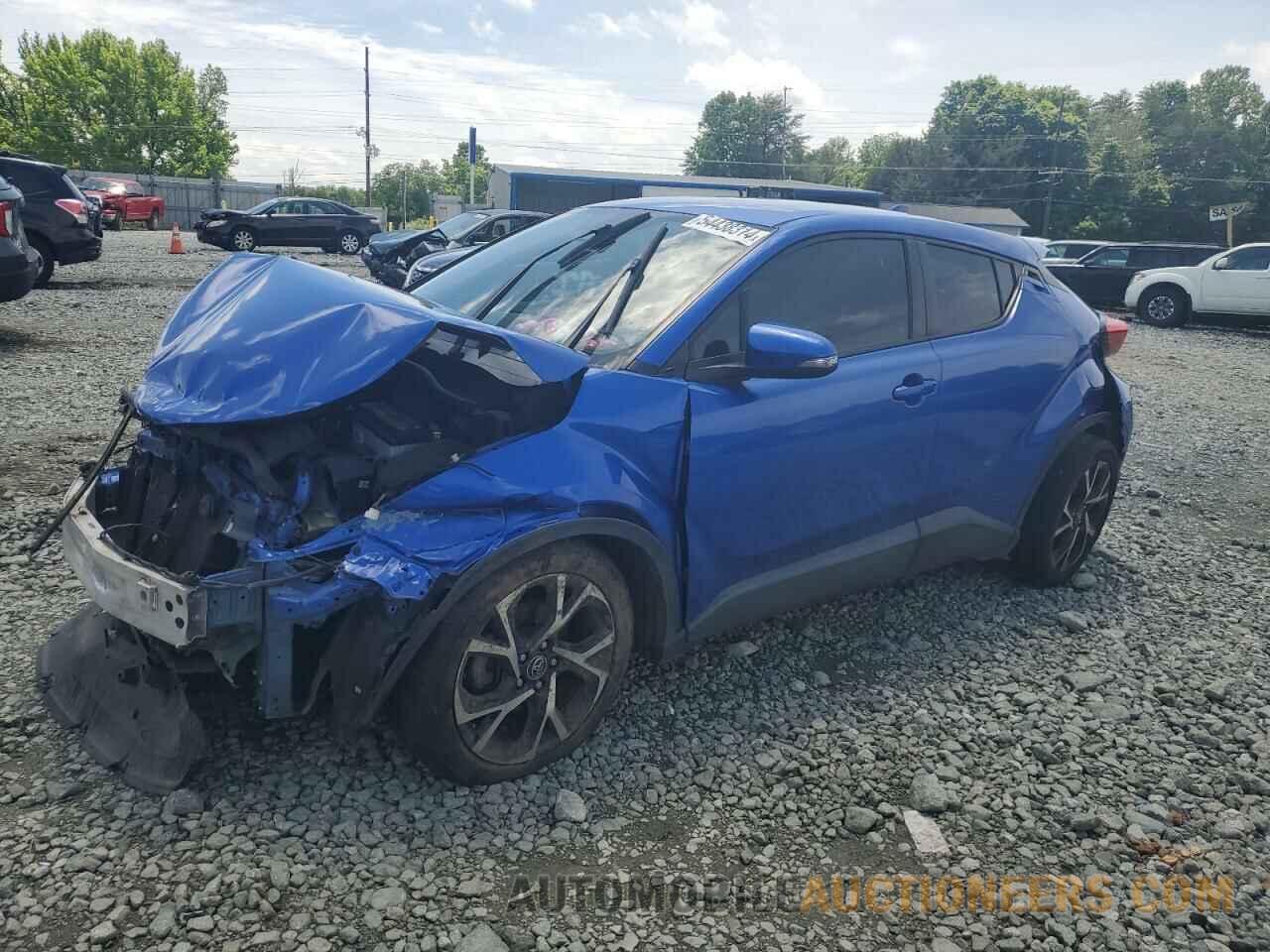 NMTKHMBX0JR015940 TOYOTA C-HR 2018