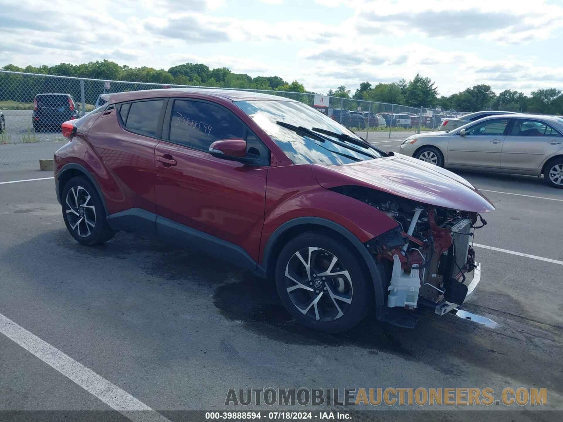 NMTKHMBX0JR030776 TOYOTA C-HR 2018