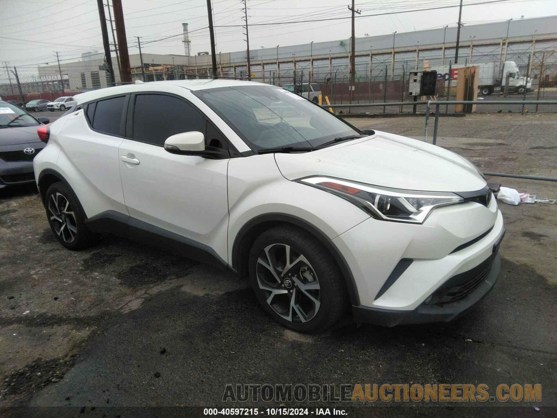 NMTKHMBX0JR040675 TOYOTA C-HR 2018