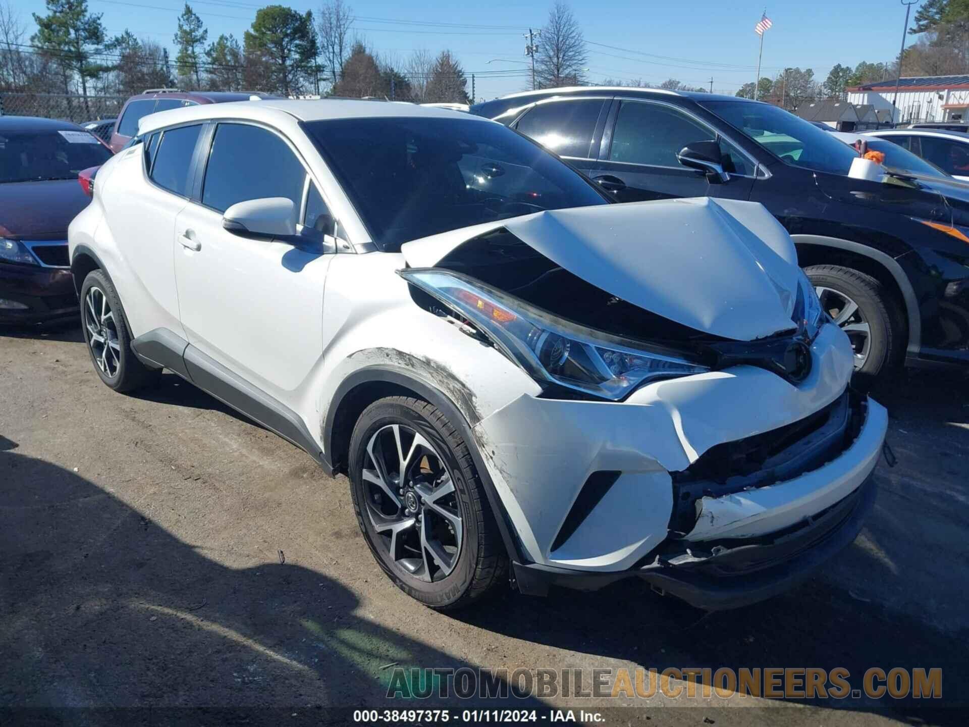 NMTKHMBX0JR056908 TOYOTA C-HR 2018