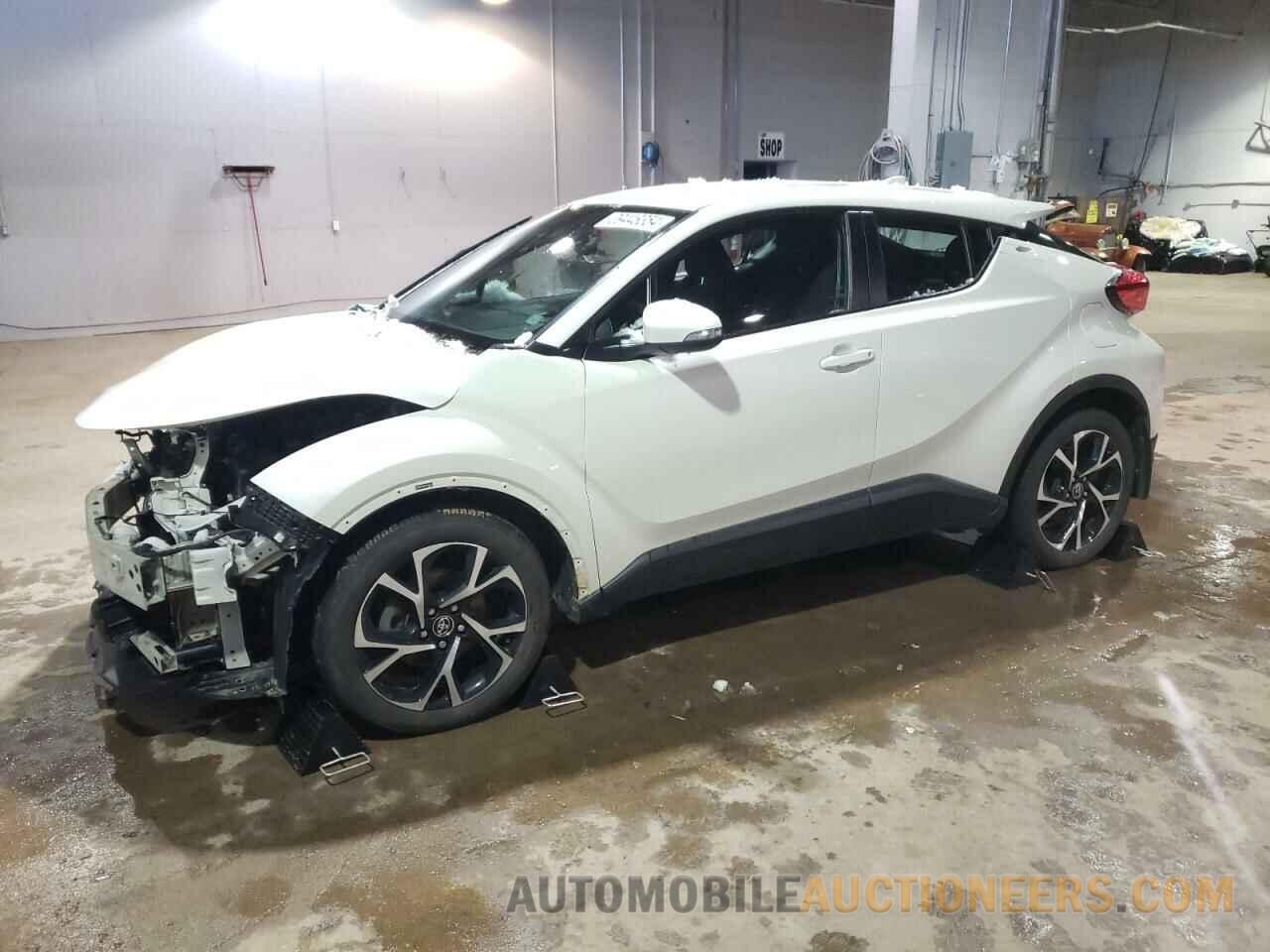 NMTKHMBX0JR063874 TOYOTA C-HR 2018