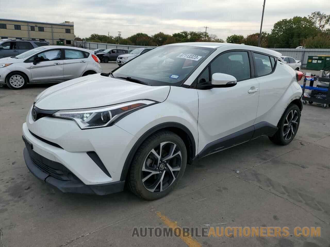 NMTKHMBX1JR011086 TOYOTA C-HR 2018