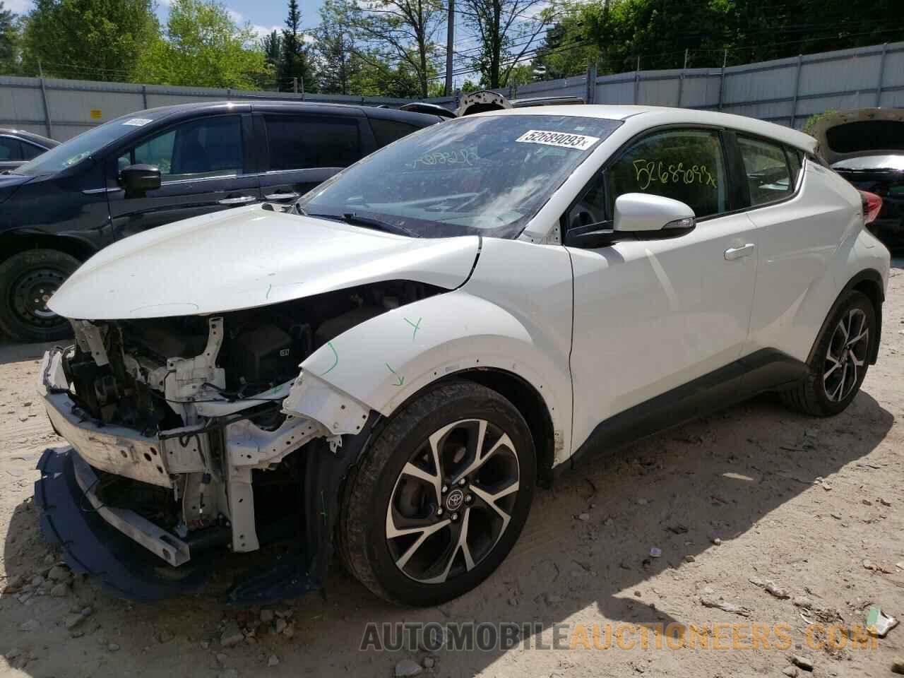 NMTKHMBX1JR016627 TOYOTA C-HR 2018