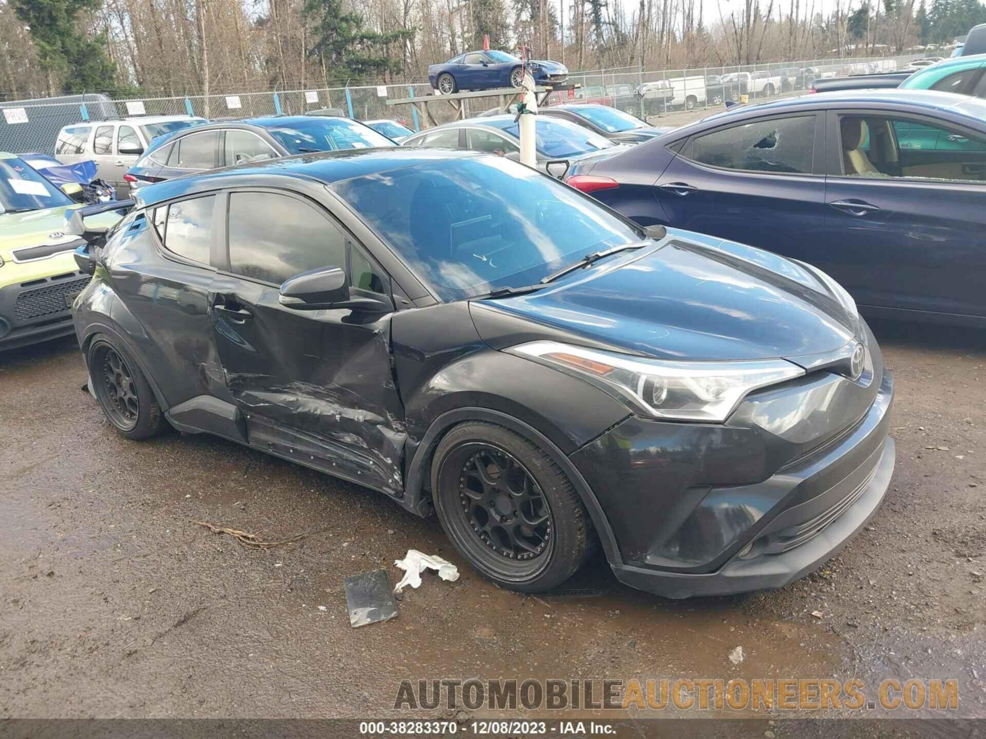 NMTKHMBX1JR030592 TOYOTA C-HR 2018