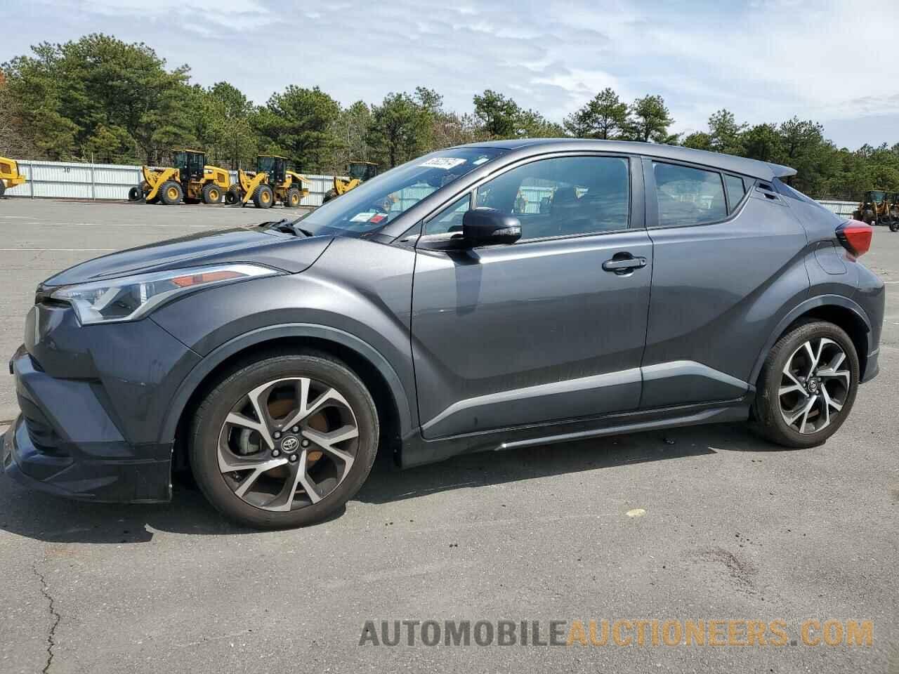 NMTKHMBX1JR042967 TOYOTA C-HR 2018