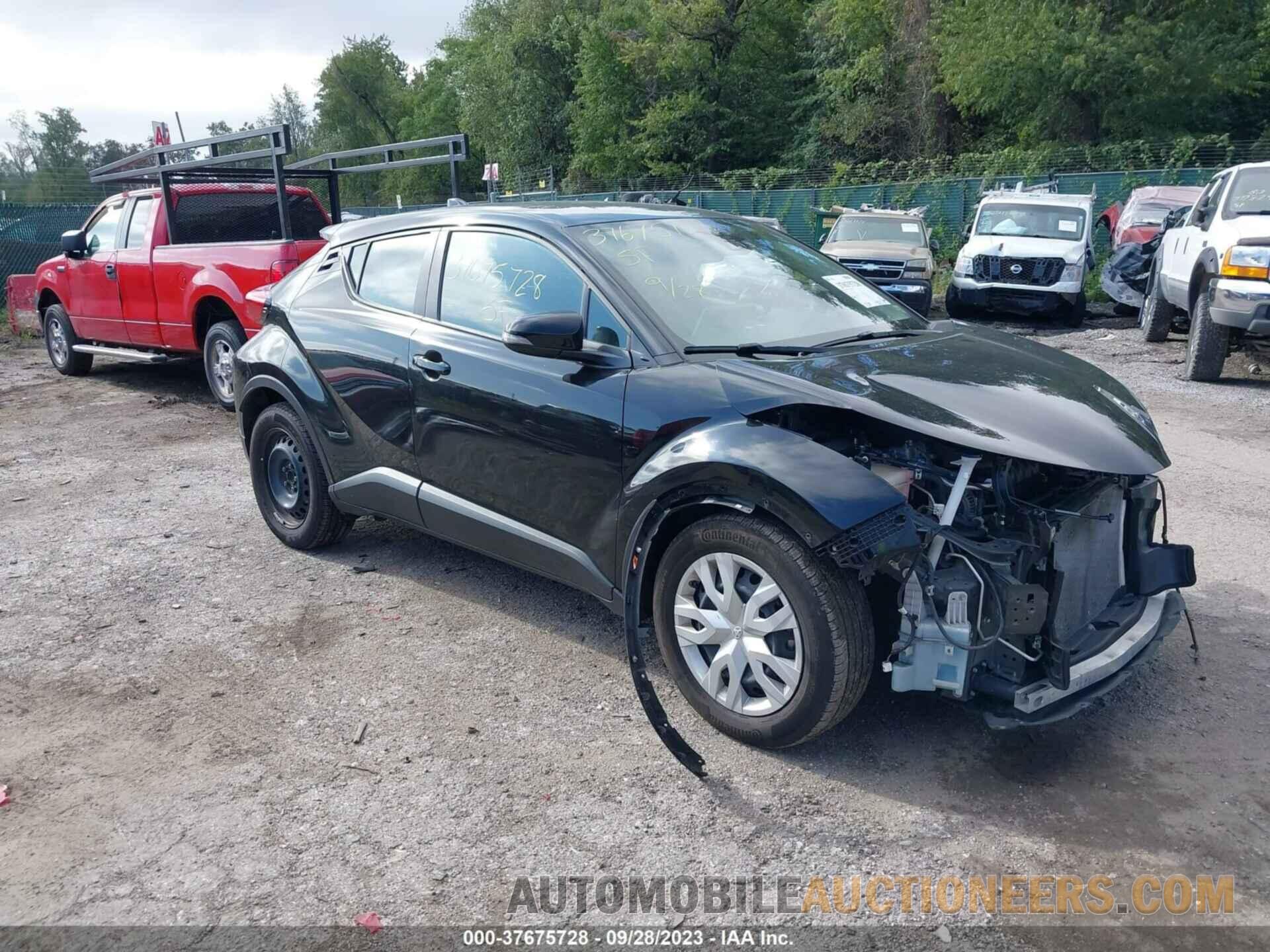 NMTKHMBX1MR123004 TOYOTA C-HR 2021