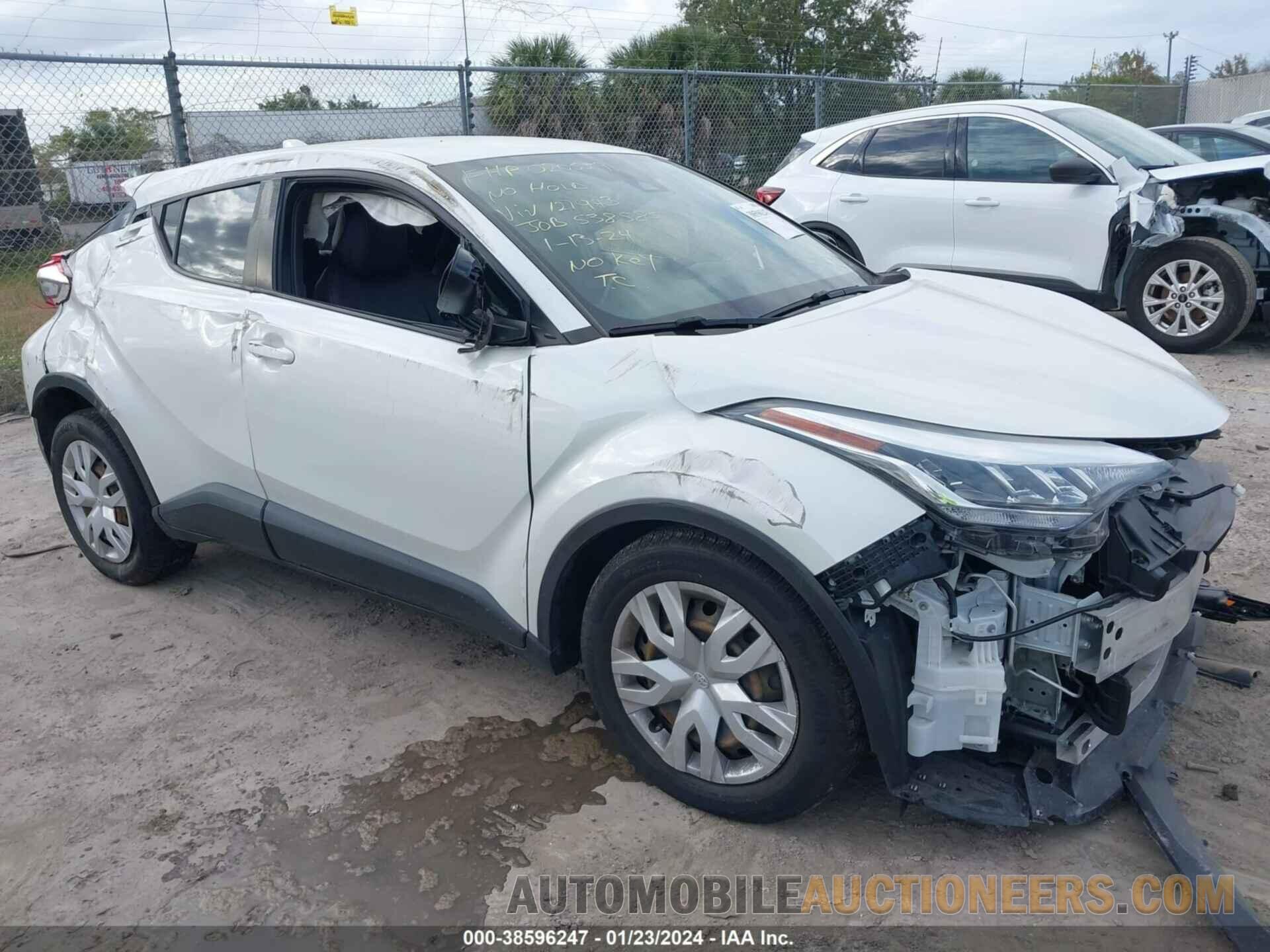 NMTKHMBX1MR127943 TOYOTA C-HR 2021