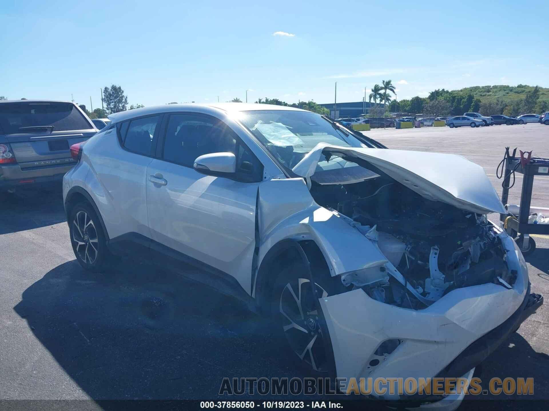 NMTKHMBX1NR146588 TOYOTA C-HR 2022