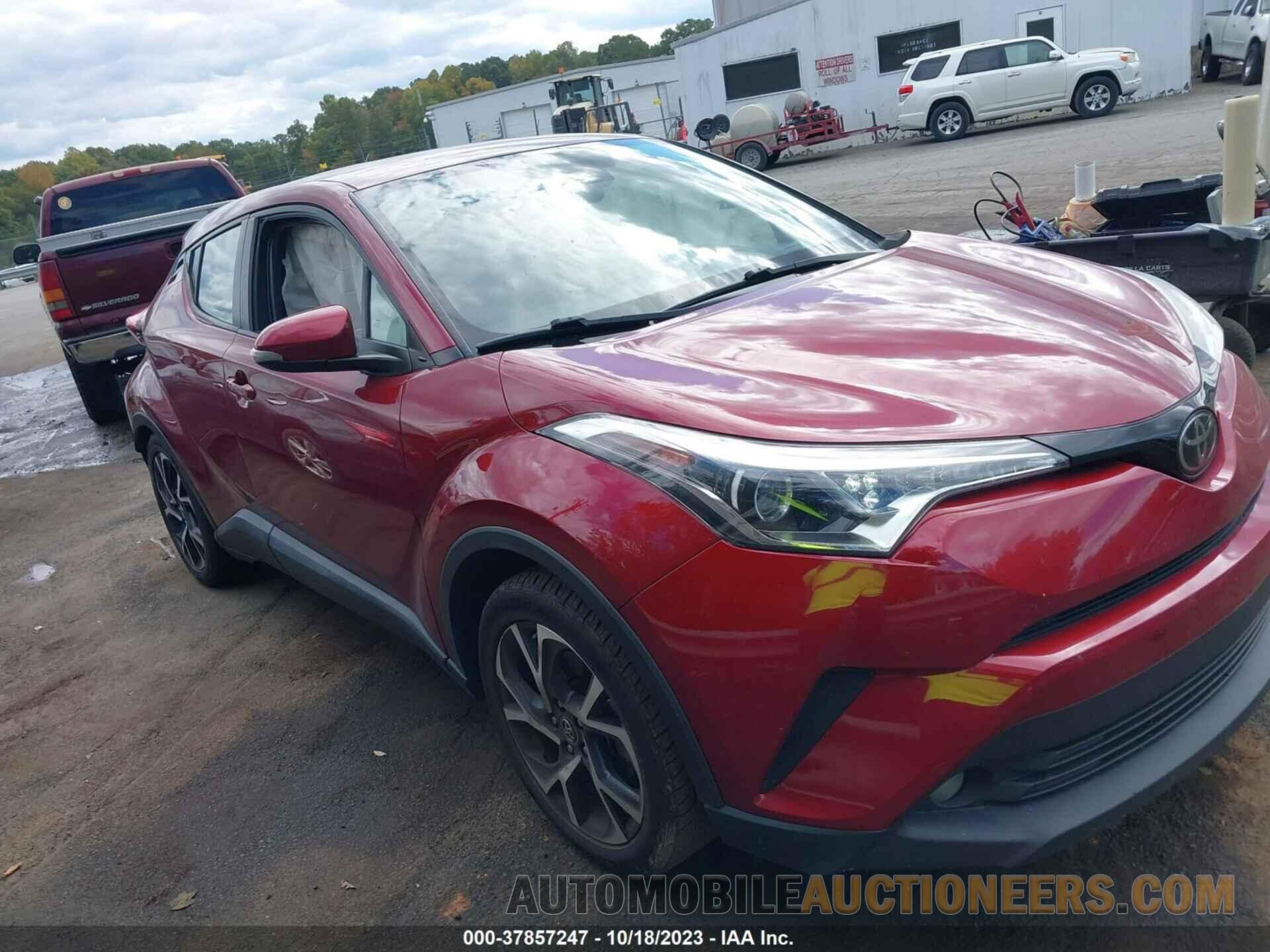 NMTKHMBX2JR000713 TOYOTA C-HR 2018