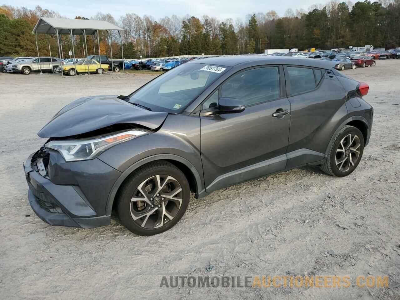 NMTKHMBX2JR011808 TOYOTA C-HR 2018