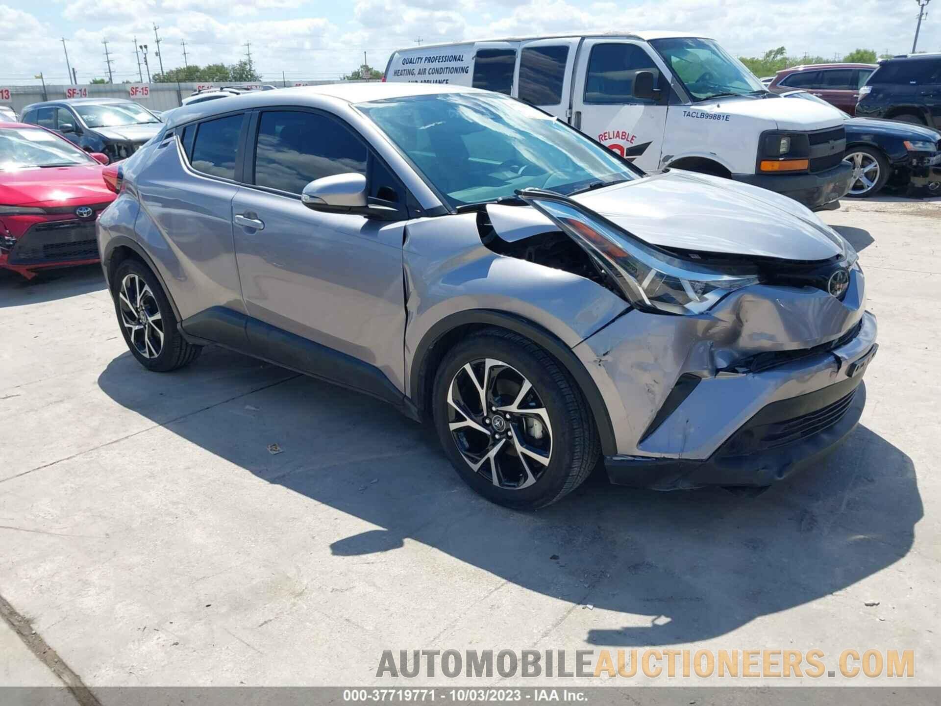 NMTKHMBX2JR015499 TOYOTA C-HR 2018