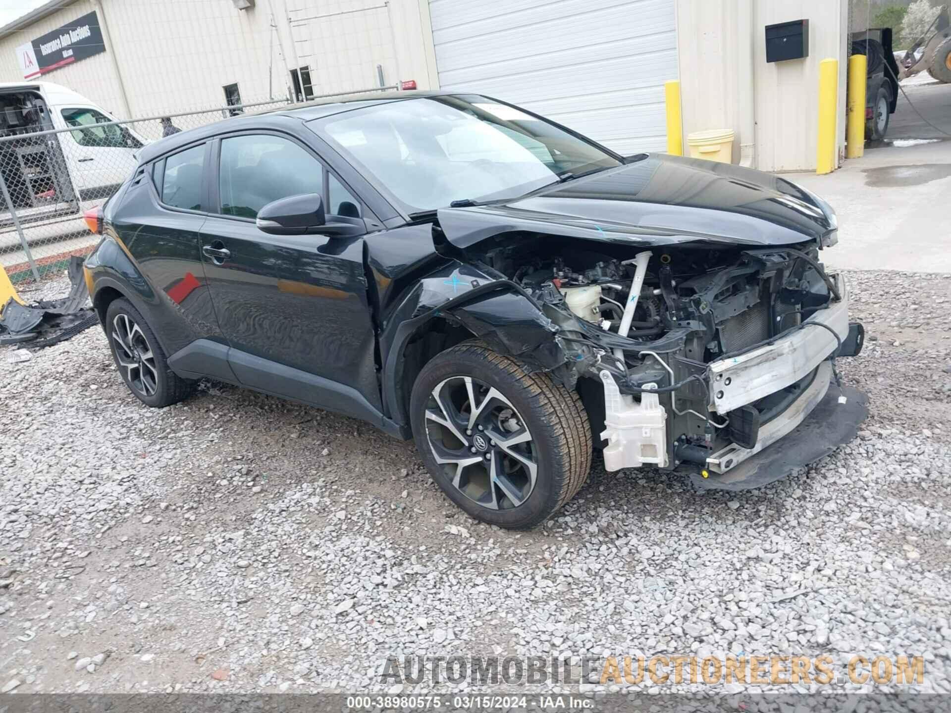 NMTKHMBX2JR026437 TOYOTA C-HR 2018