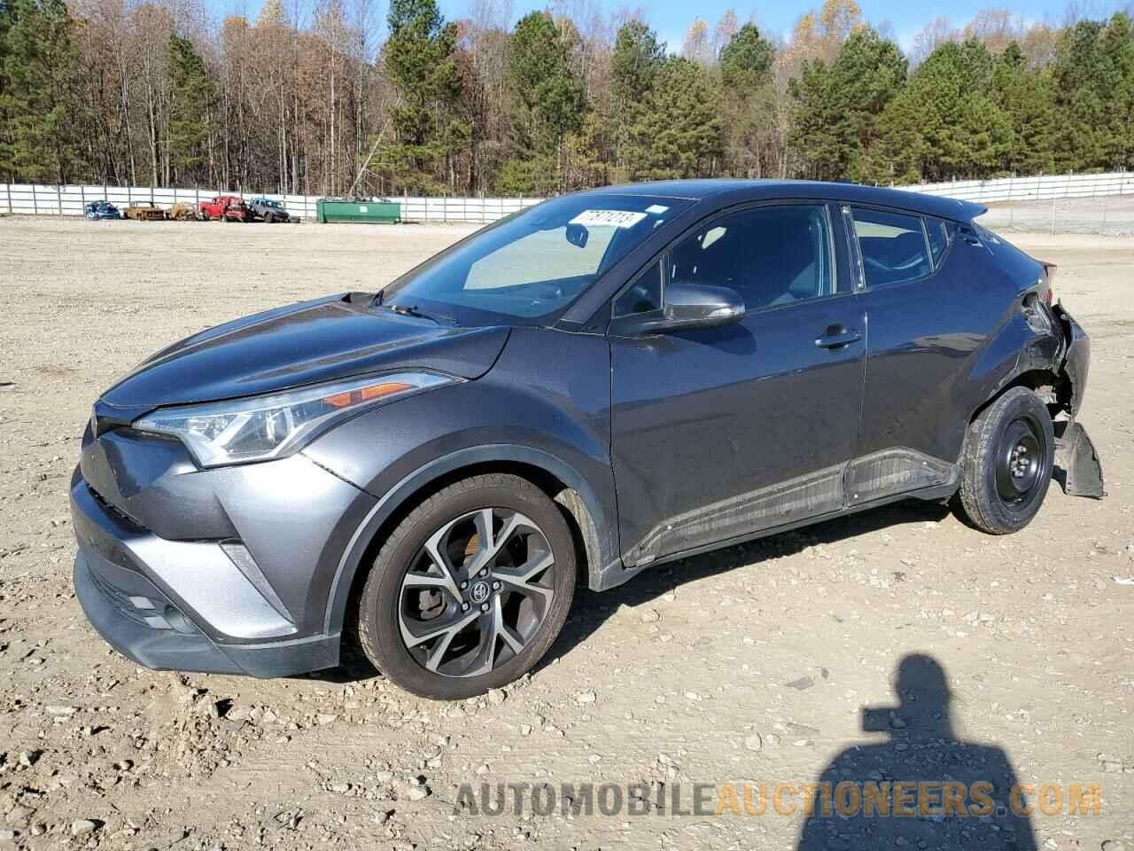 NMTKHMBX2JR033811 TOYOTA C-HR 2018