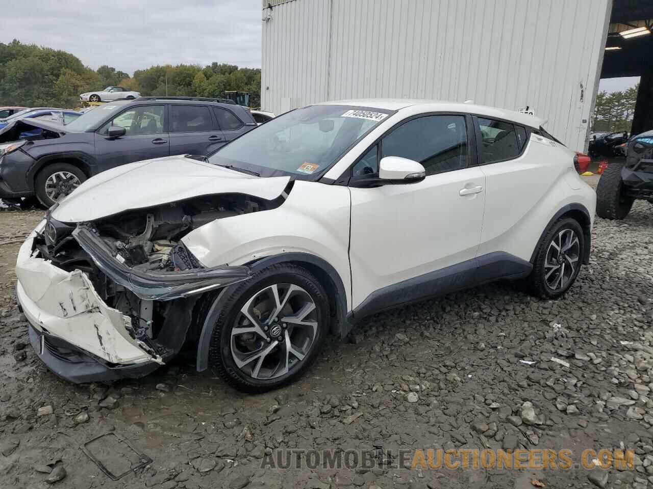 NMTKHMBX2JR040743 TOYOTA C-HR 2018