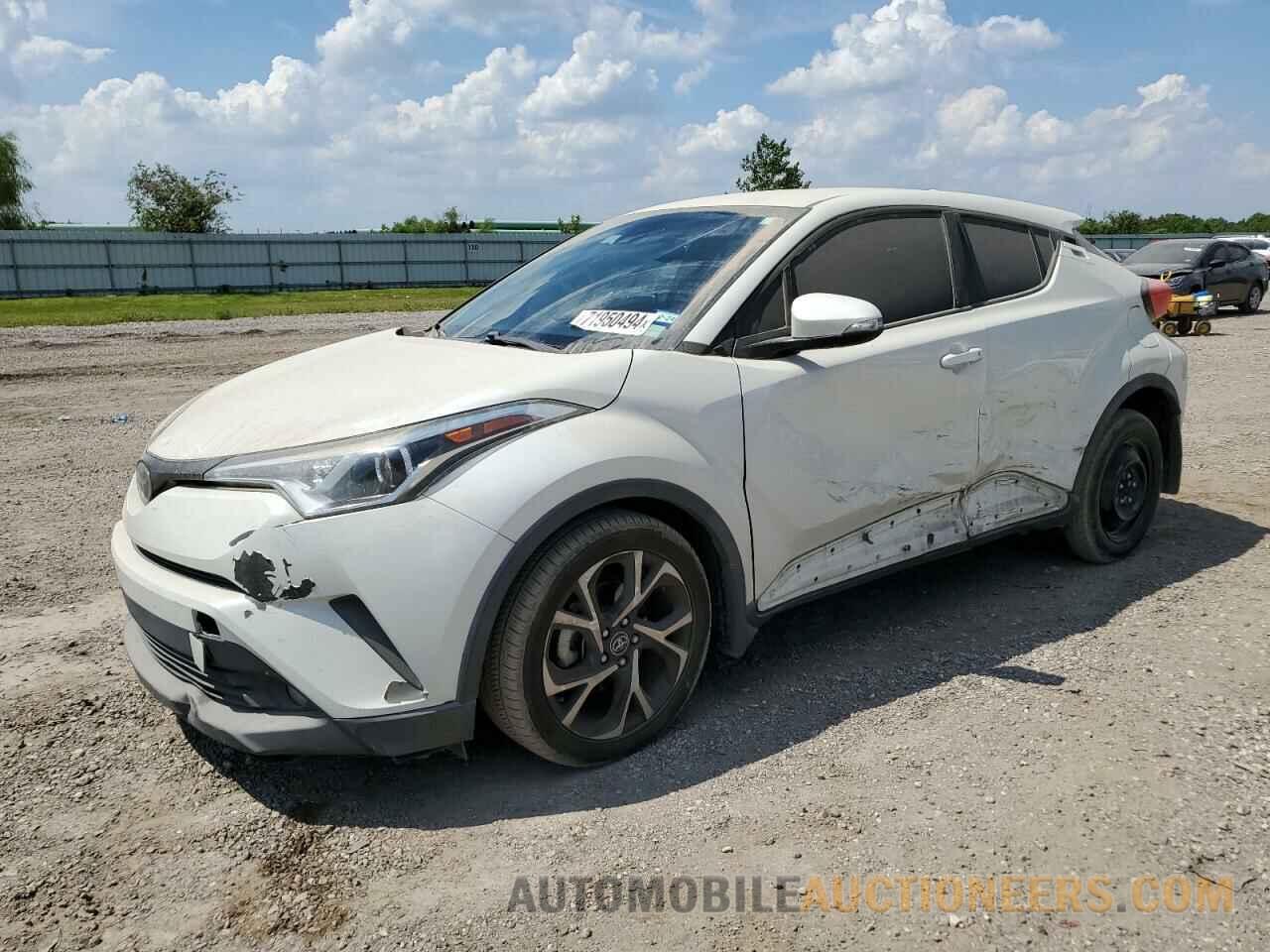 NMTKHMBX2JR050057 TOYOTA C-HR 2018