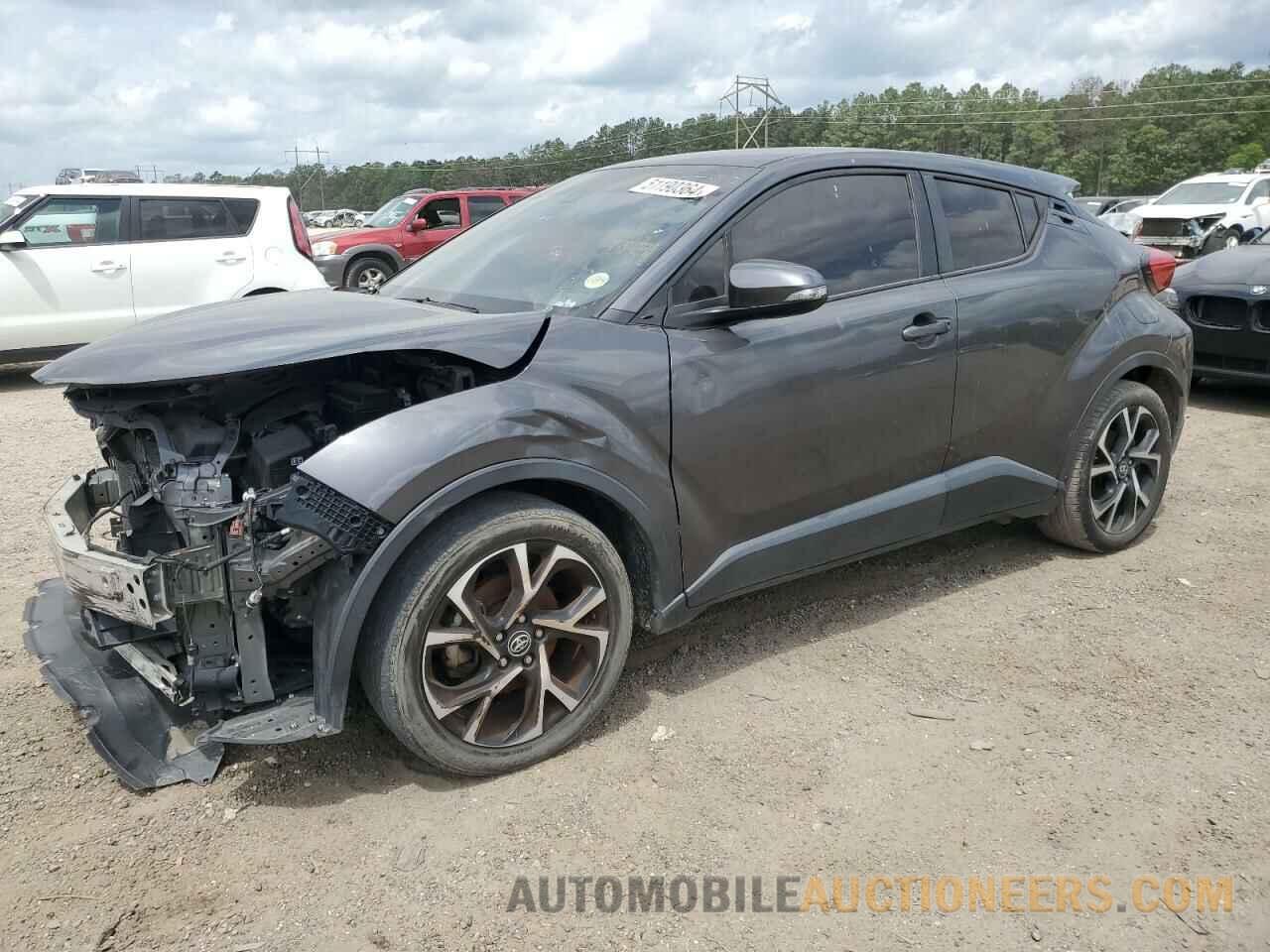 NMTKHMBX2JR051130 TOYOTA C-HR 2018