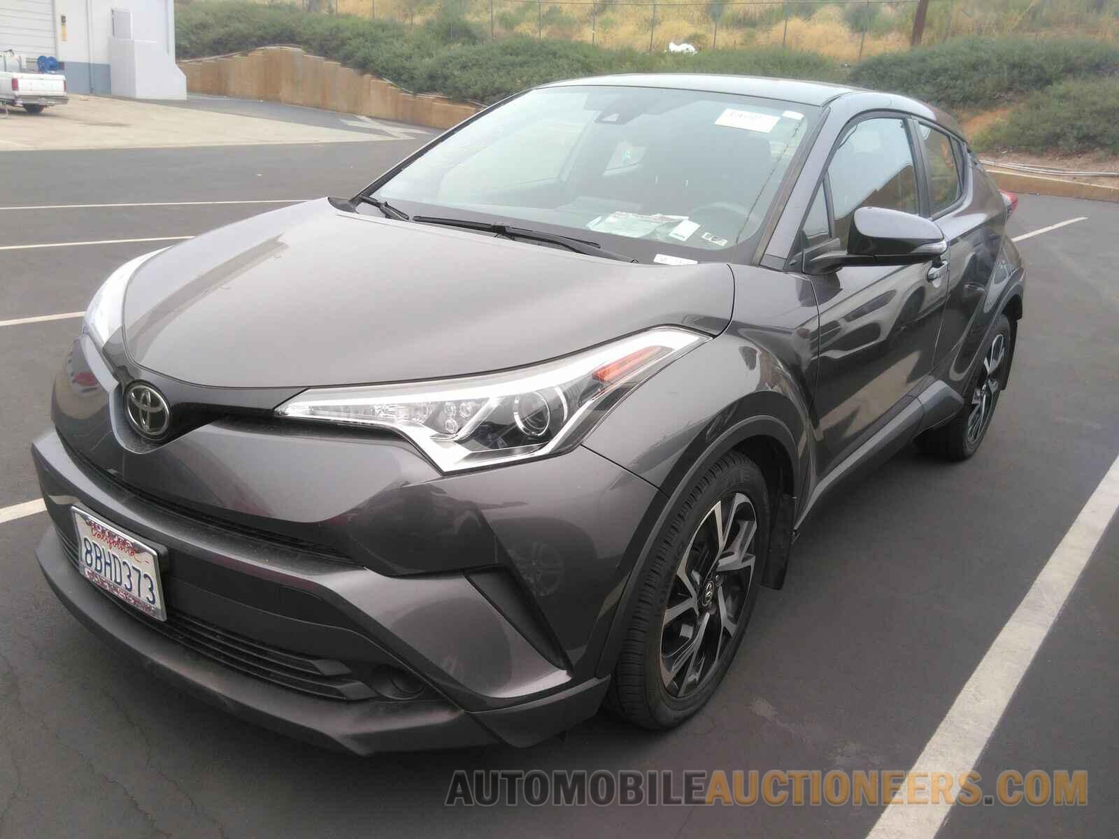 NMTKHMBX2JR052875 Toyota C-HR 2018