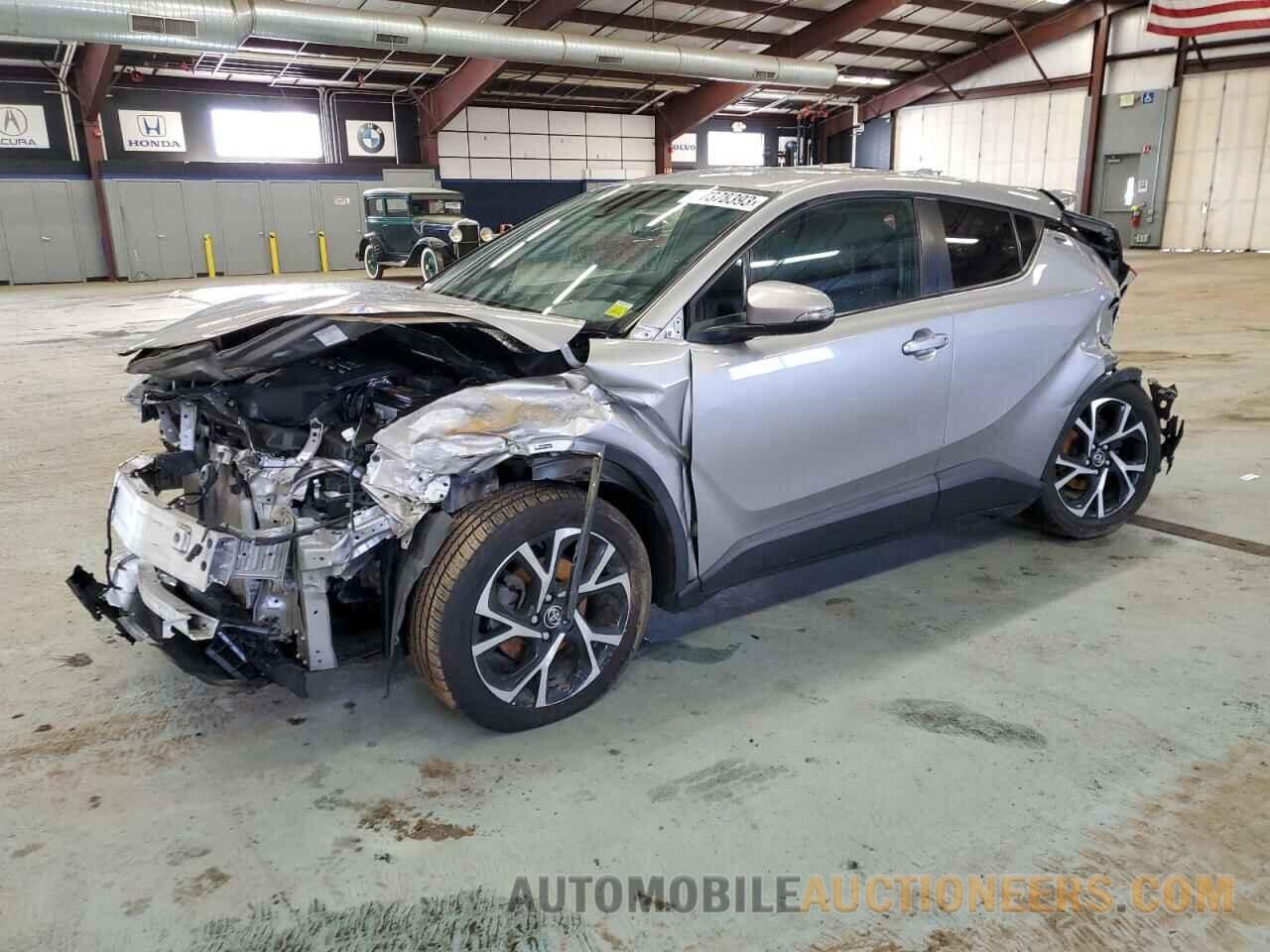 NMTKHMBX2JR060927 TOYOTA C-HR 2018