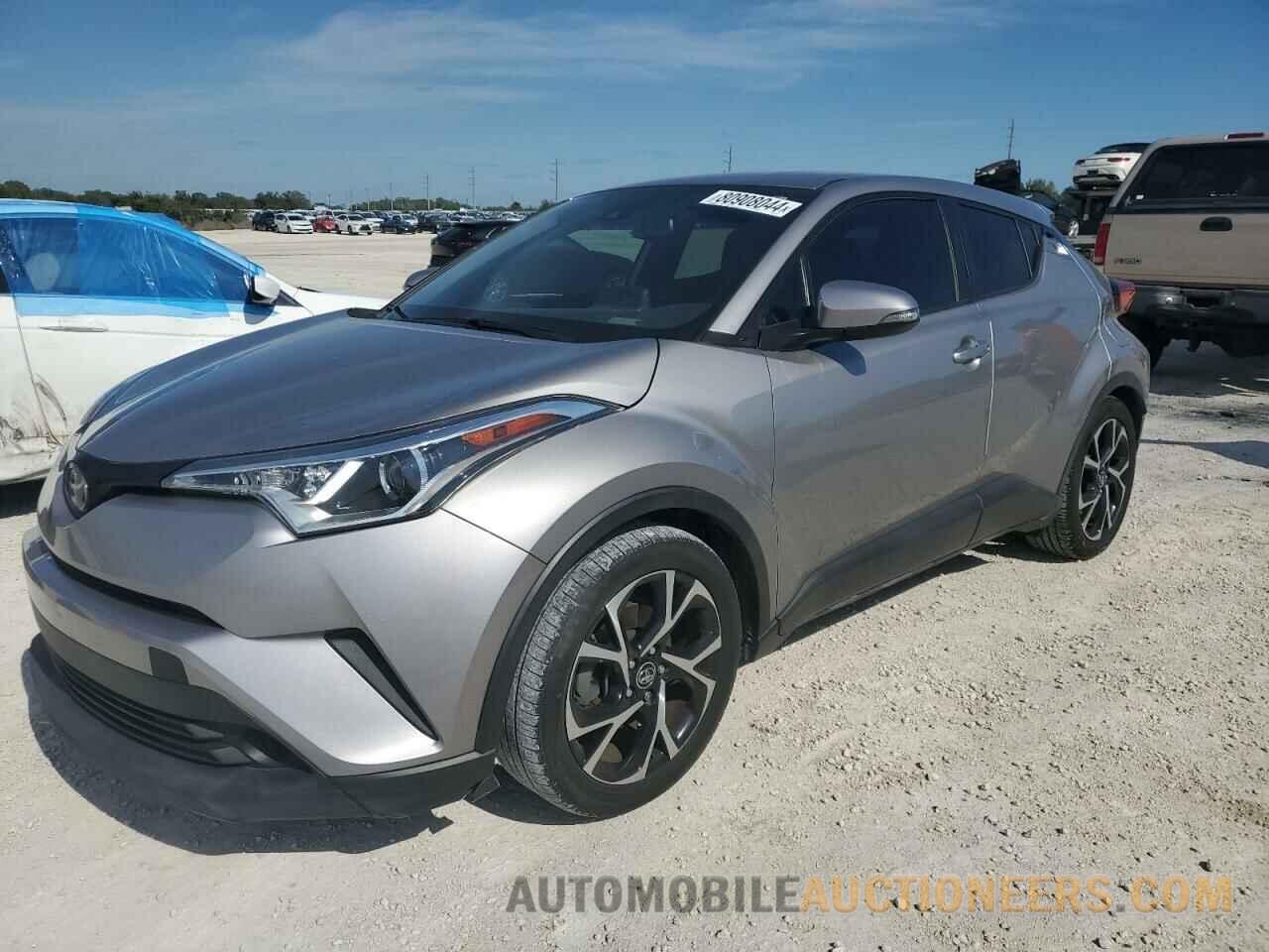 NMTKHMBX2KR078717 TOYOTA C-HR 2019