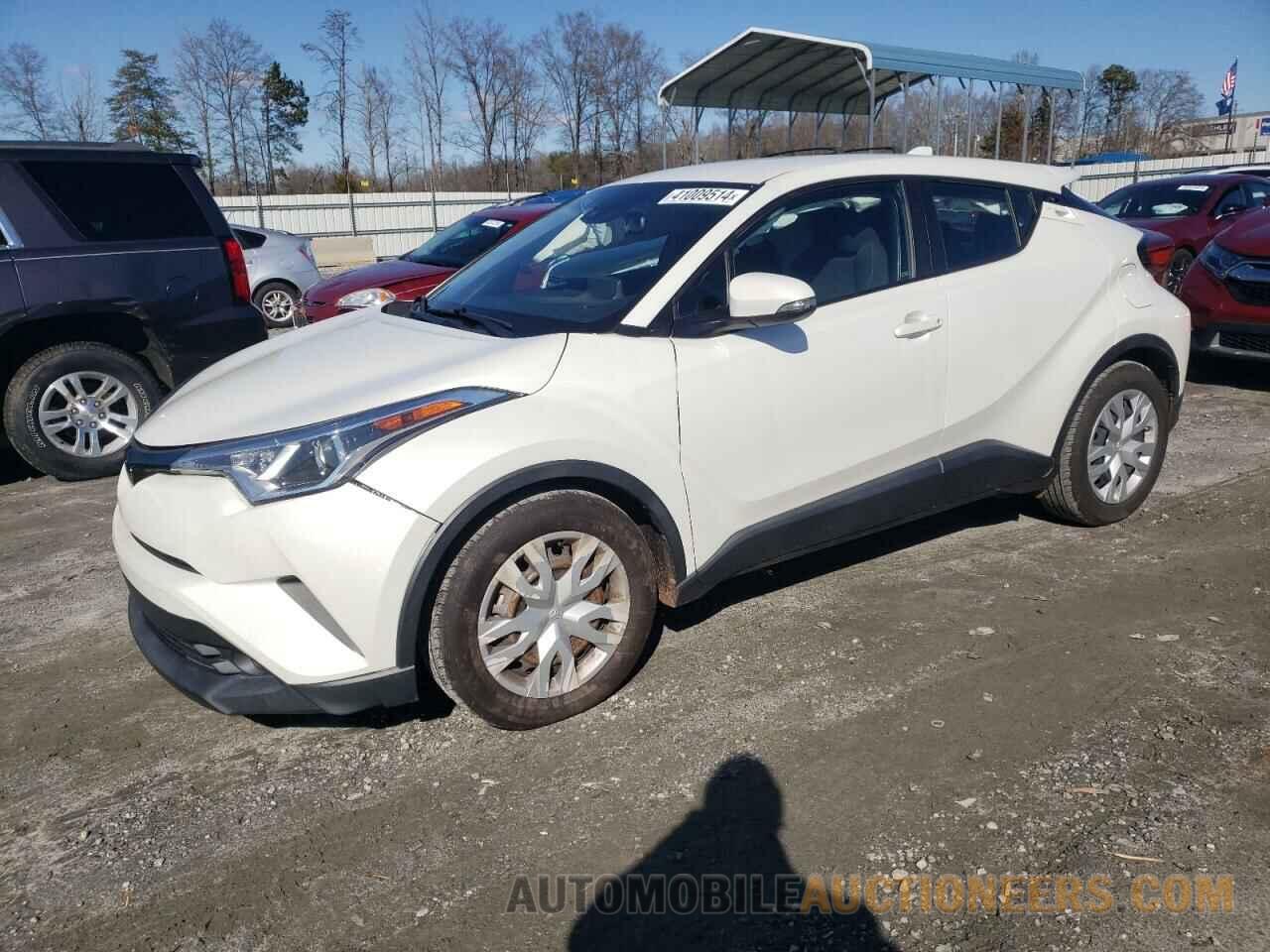 NMTKHMBX2KR090575 TOYOTA C-HR 2019