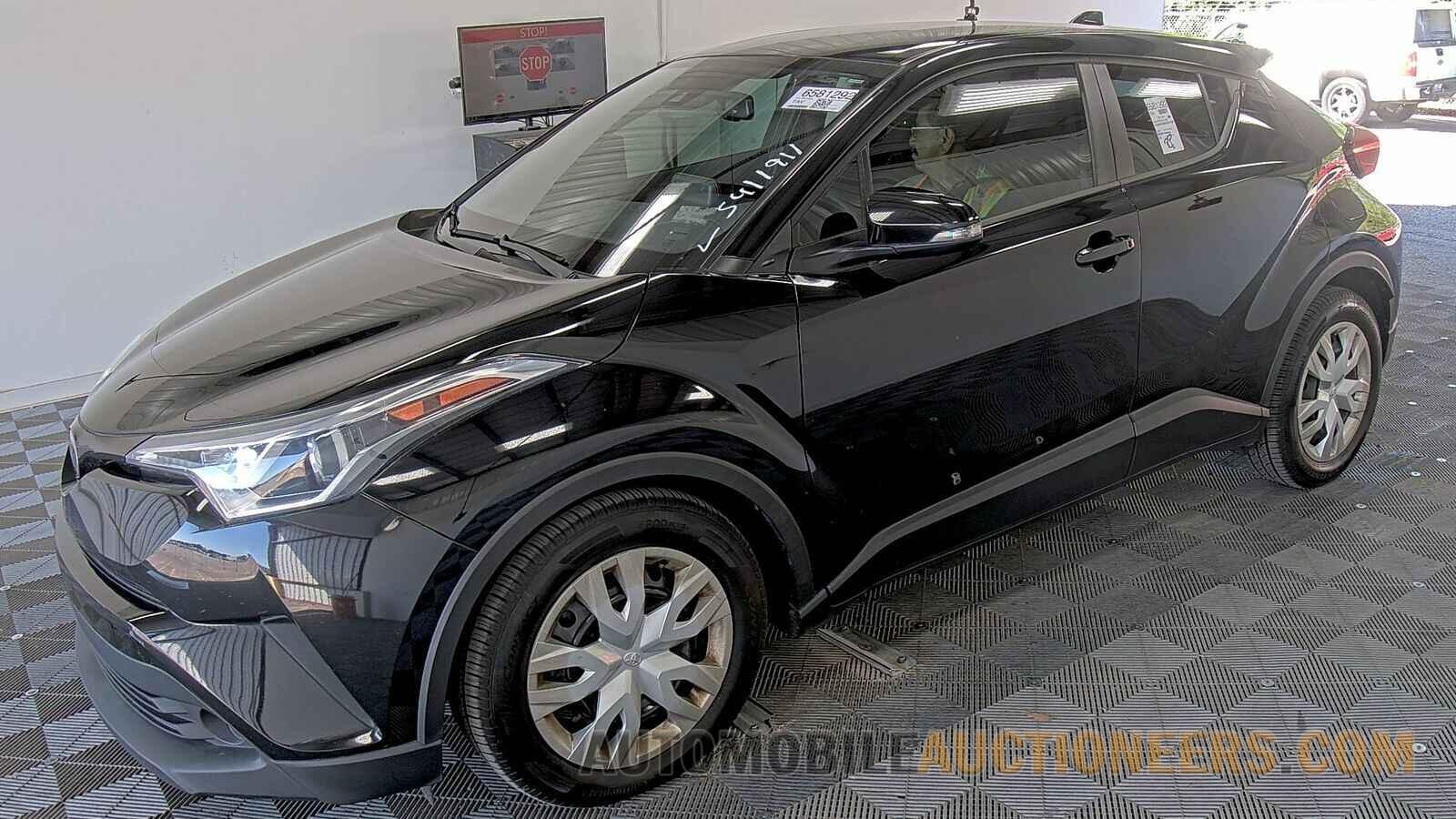 NMTKHMBX2KR101638 Toyota C-HR 2019