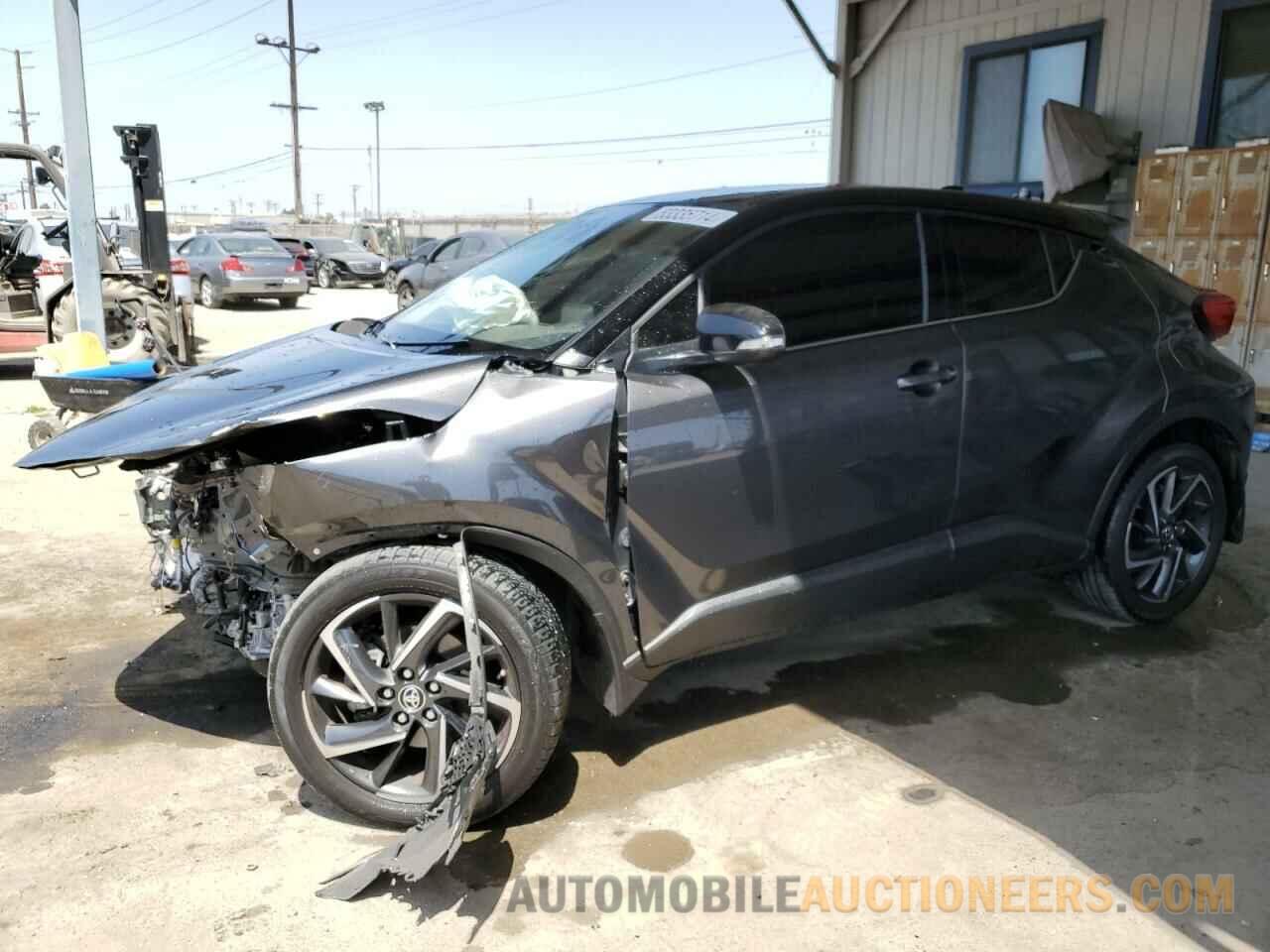 NMTKHMBX2NR142873 TOYOTA C-HR 2022