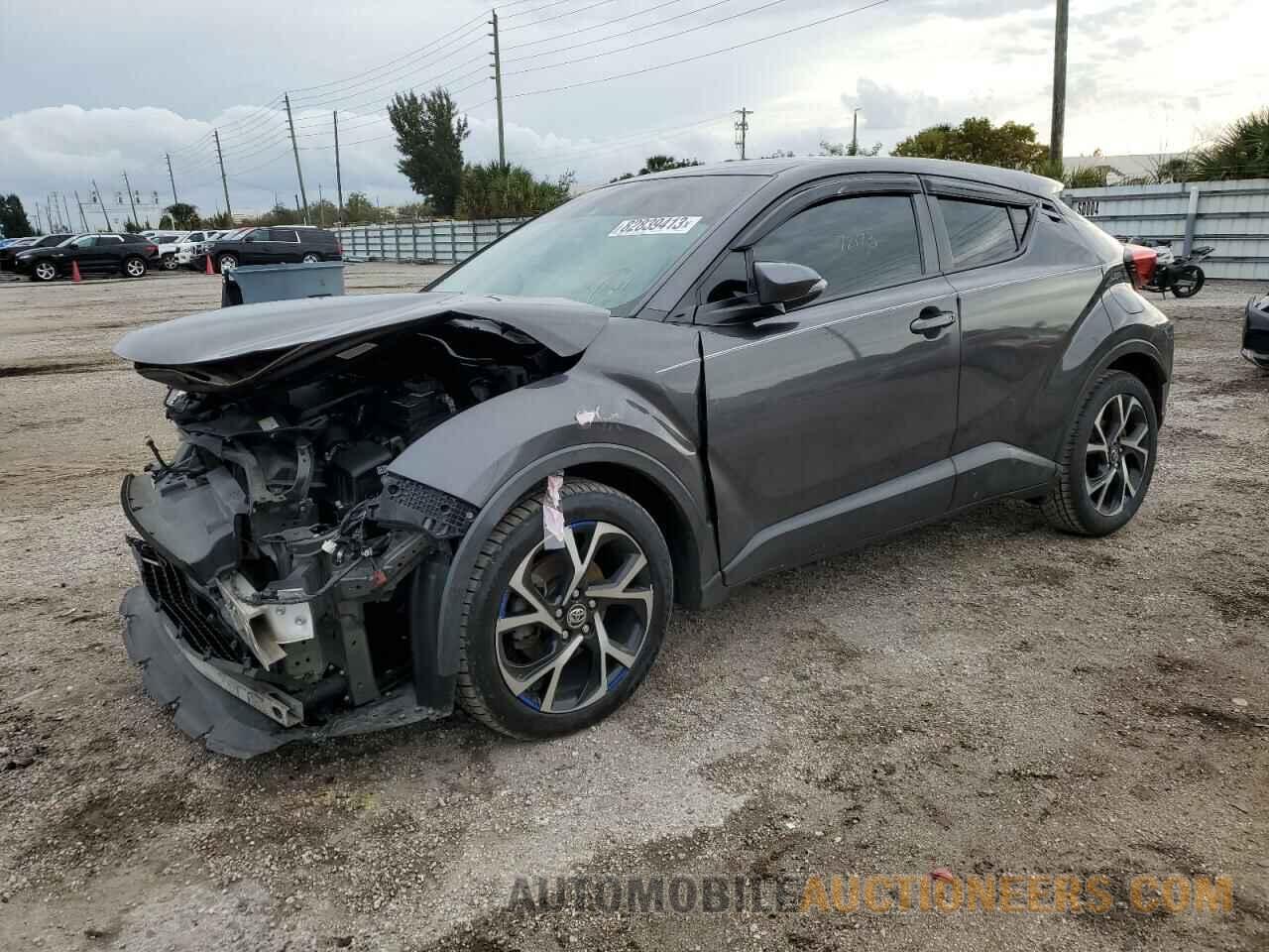 NMTKHMBX3JR003572 TOYOTA C-HR 2018