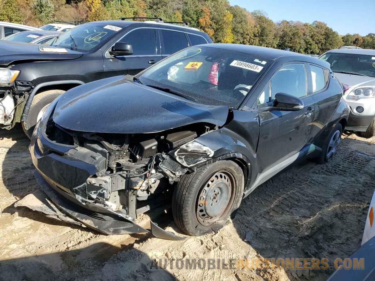 NMTKHMBX3JR008562 TOYOTA C-HR 2018