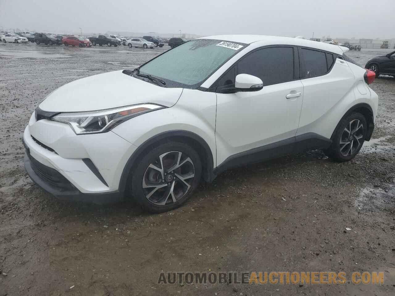 NMTKHMBX3JR017195 TOYOTA C-HR 2018