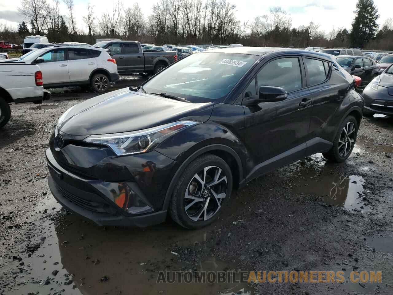 NMTKHMBX3JR040850 TOYOTA C-HR 2018