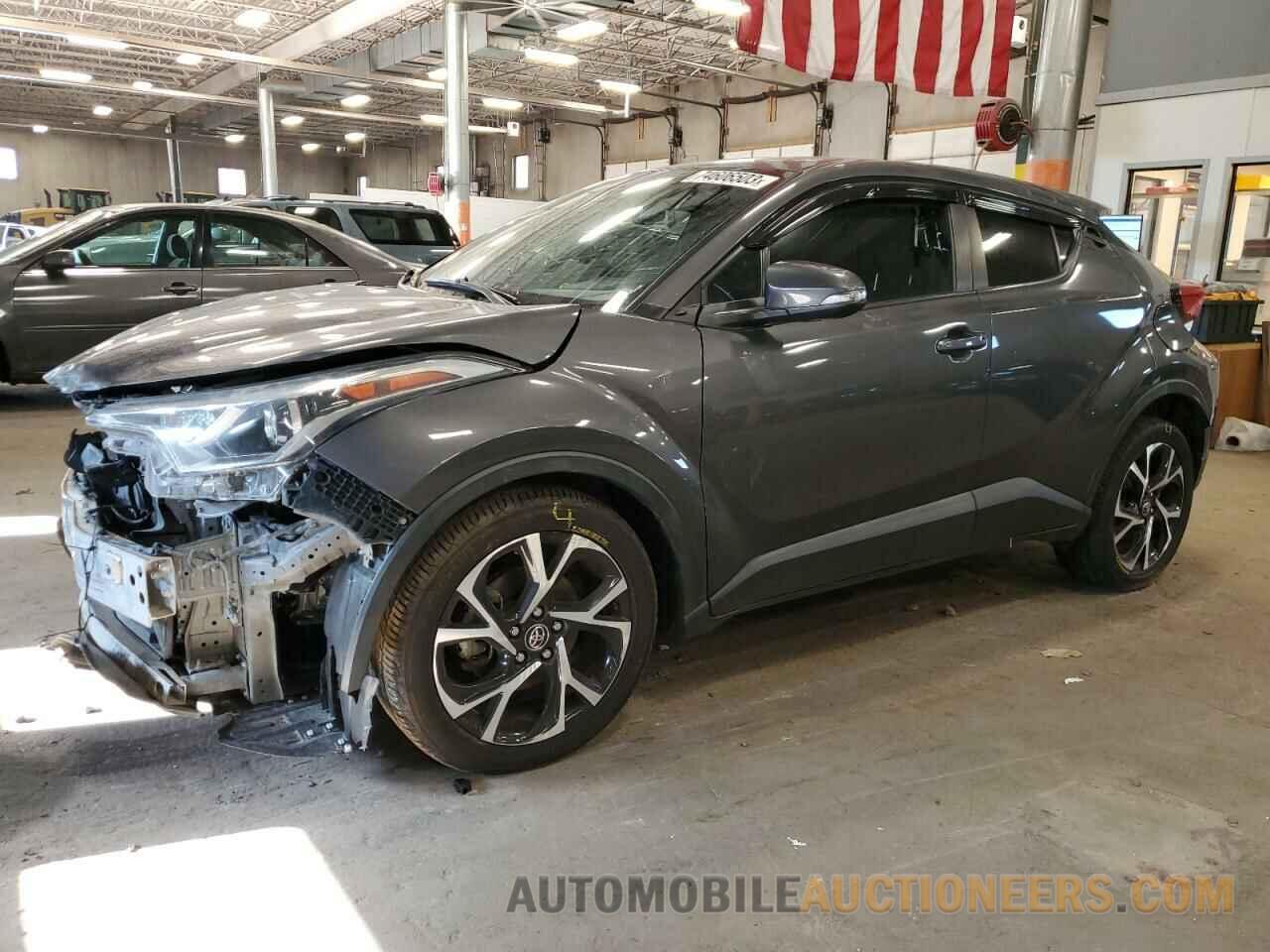 NMTKHMBX3JR047913 TOYOTA C-HR 2018