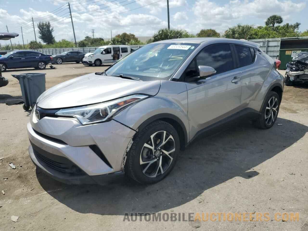 NMTKHMBX3JR050245 TOYOTA C-HR 2018