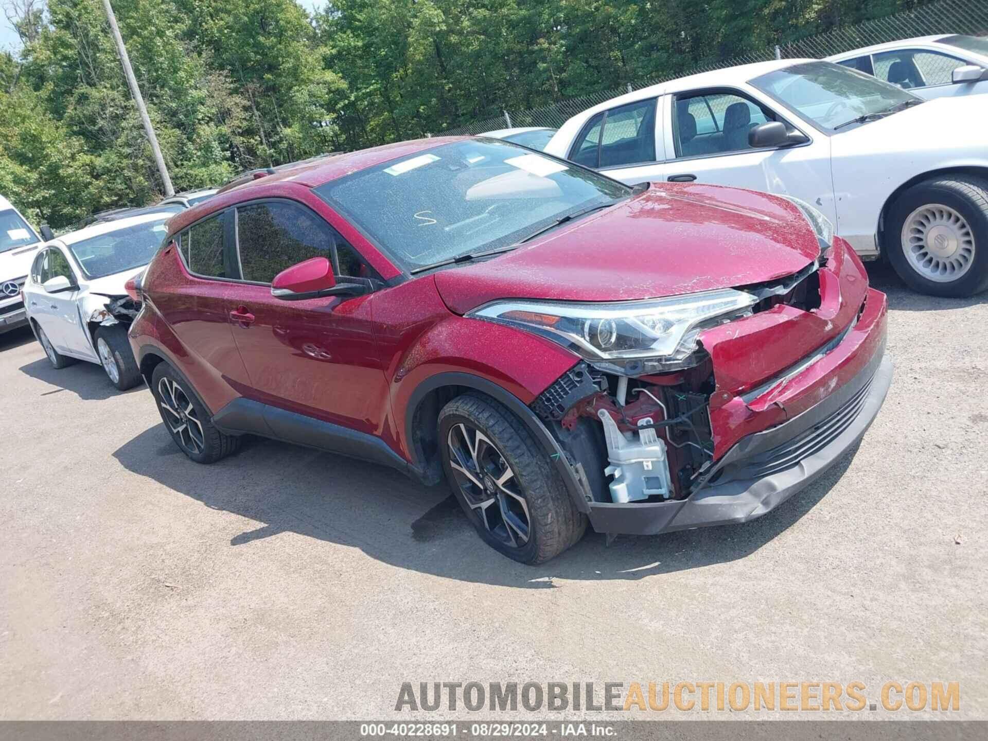 NMTKHMBX3JR050942 TOYOTA C-HR 2018