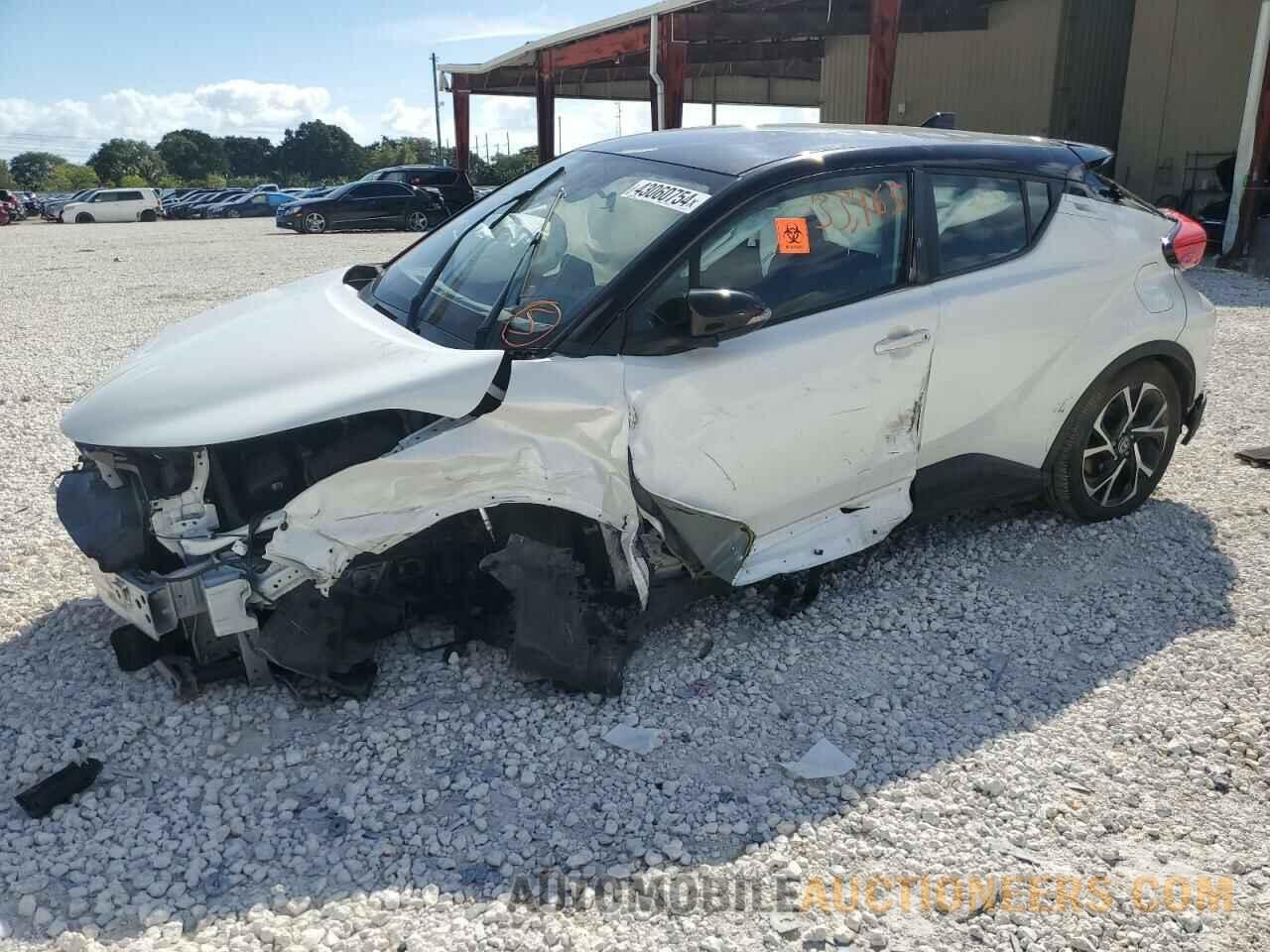 NMTKHMBX3LR115467 TOYOTA C-HR 2020