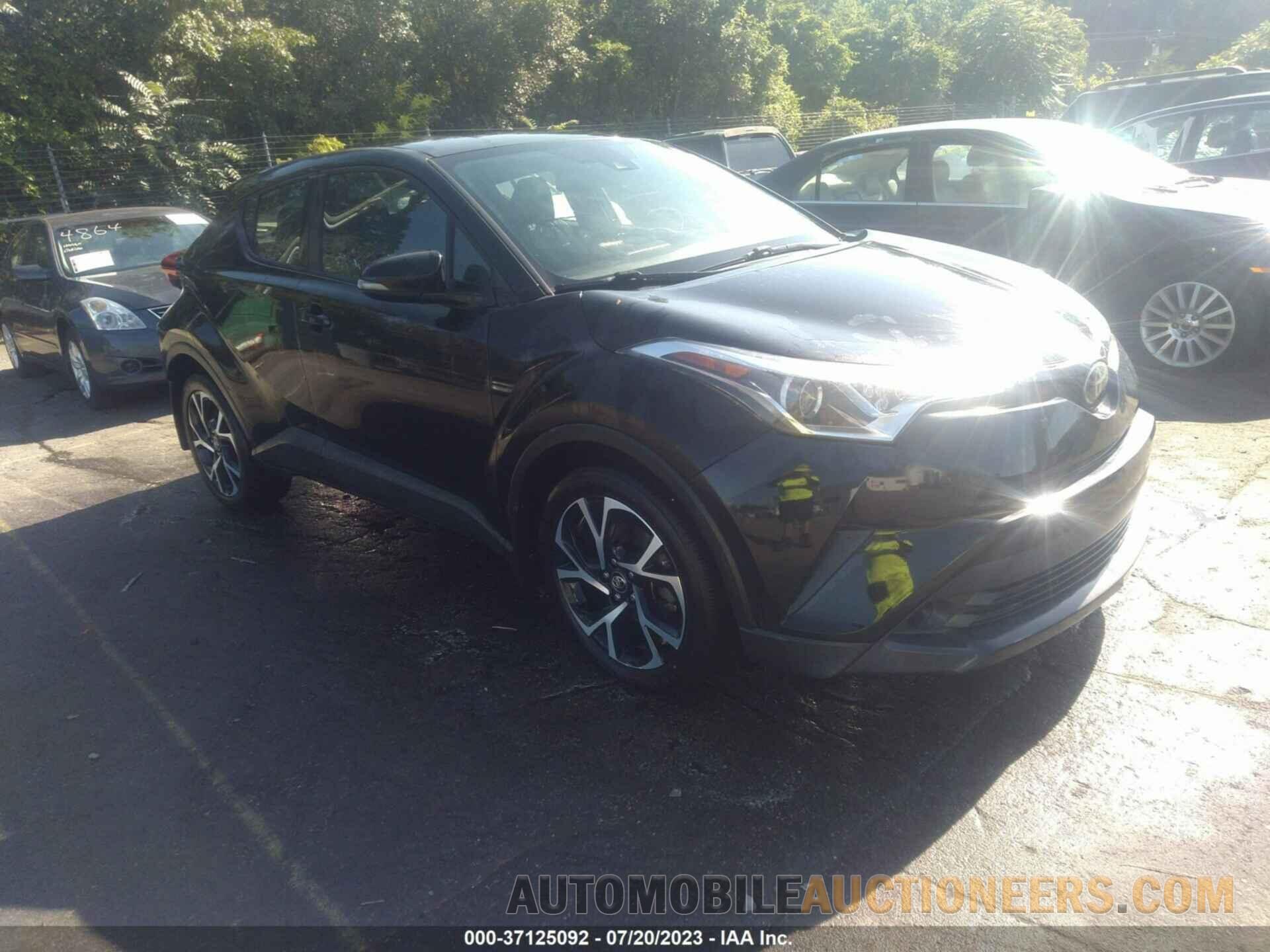 NMTKHMBX4JR003886 TOYOTA C-HR 2018